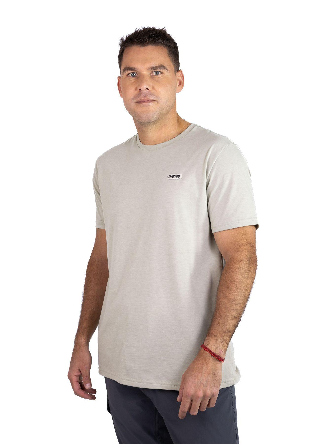 Polera Marmot Hombre Chest Vintage Label Tee Gris-2