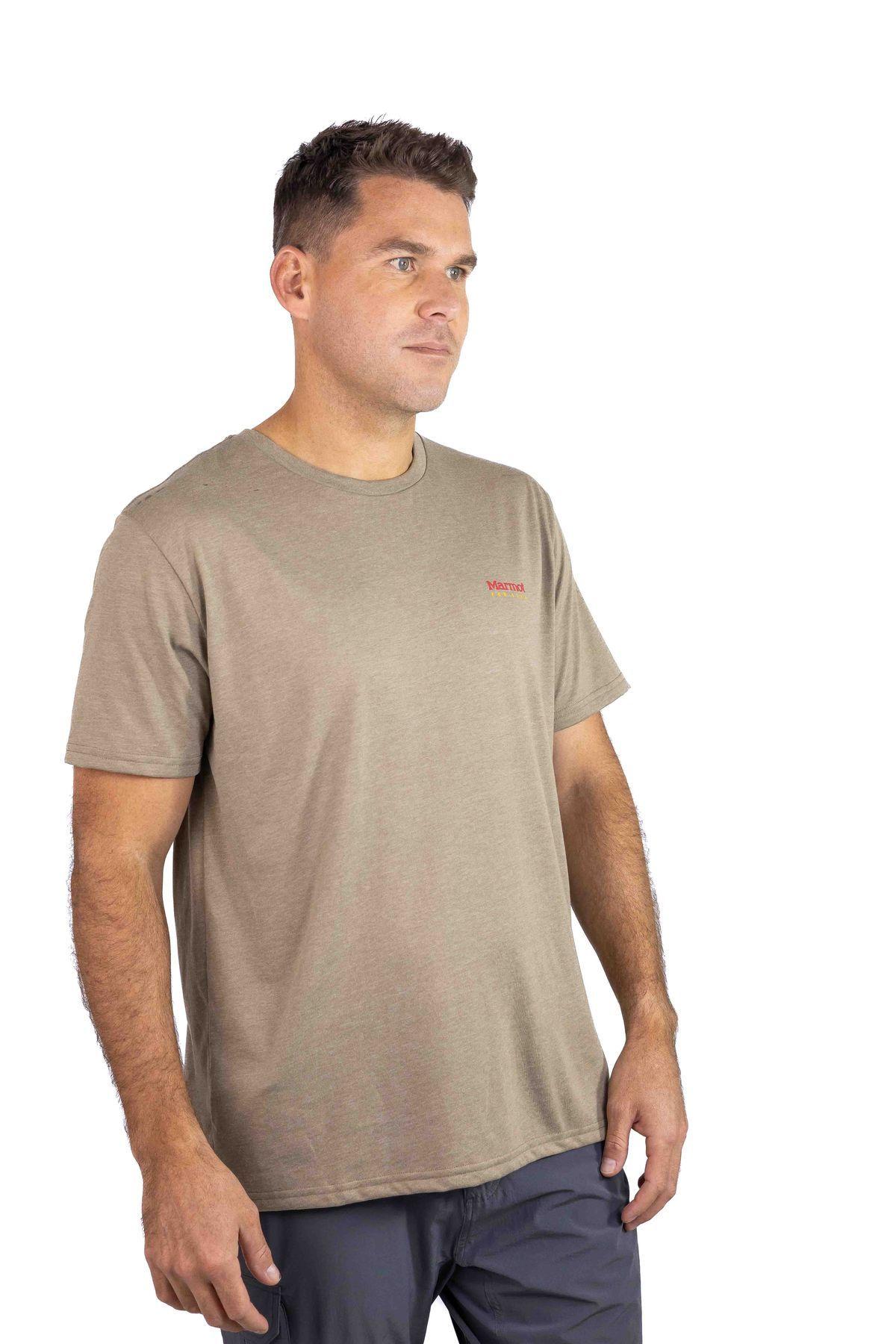 Polera Marmot Hombre For Life Chest Logo Tee Café-5