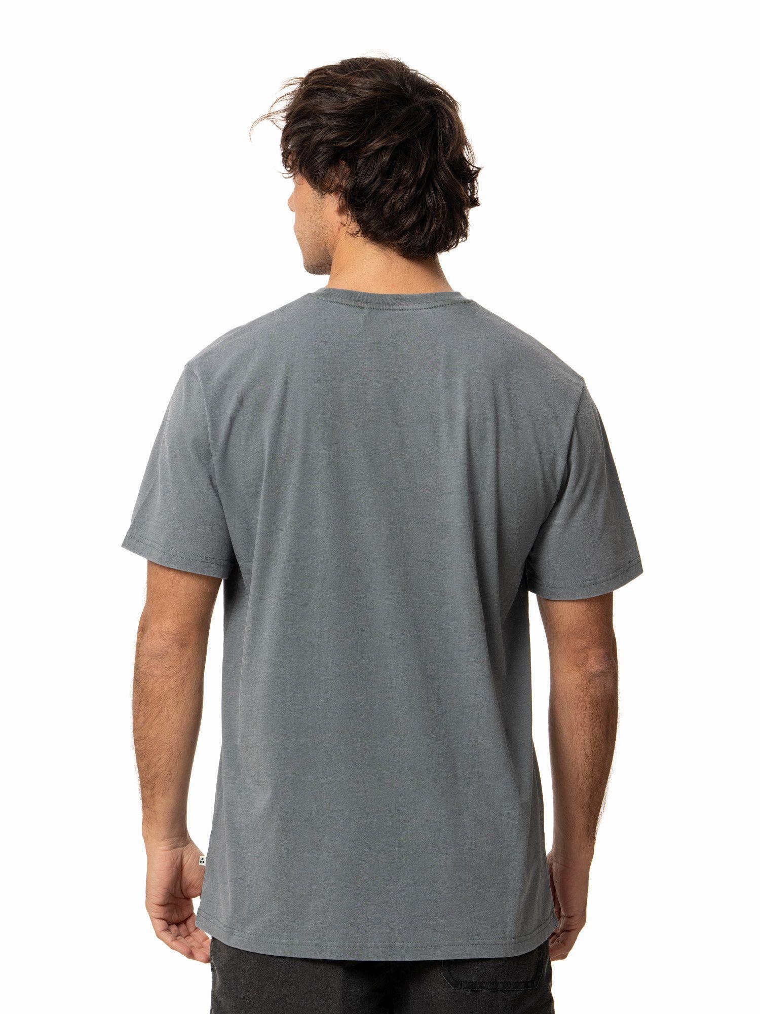 Polera Kivül Hombre Parche Gris-2