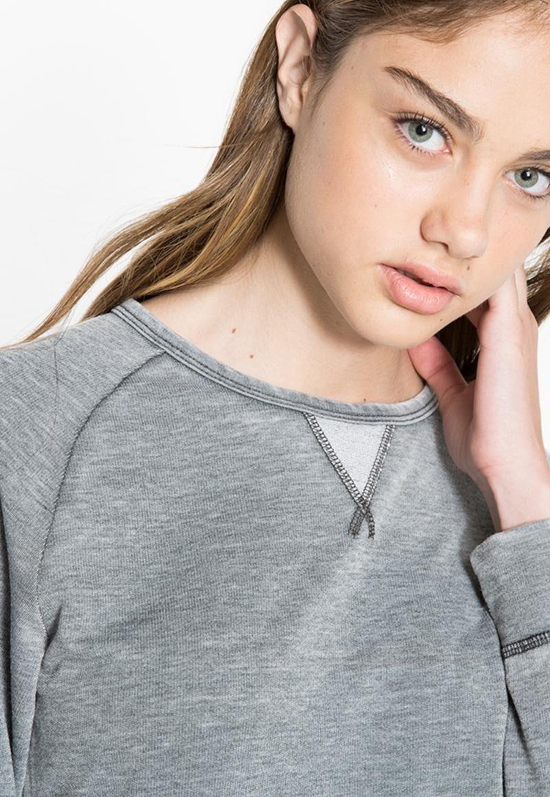 Poleron Kivül Mujer Fejes Gris-2