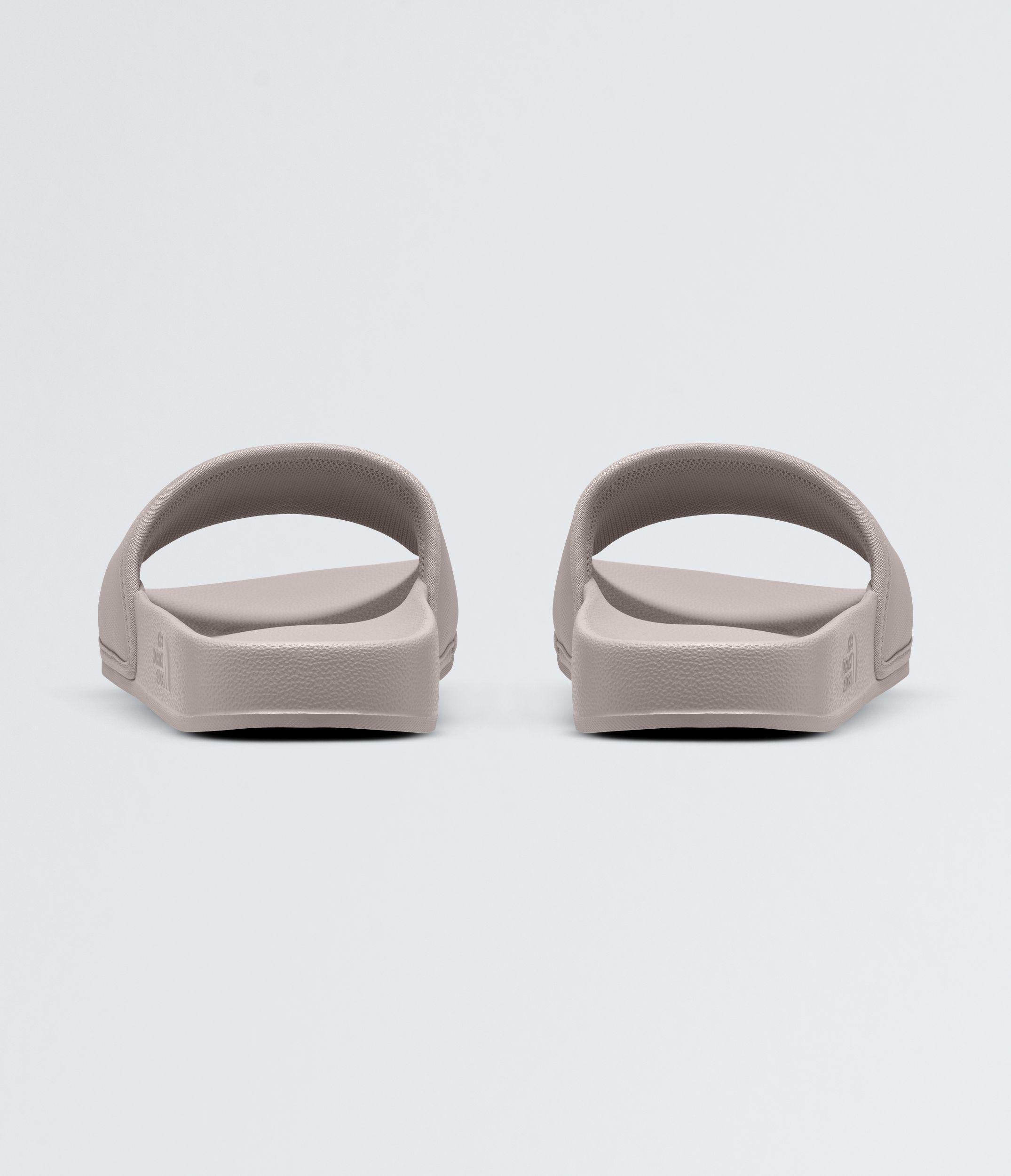 Sandalias Base Camp Slide Iii Mujer Gris-1