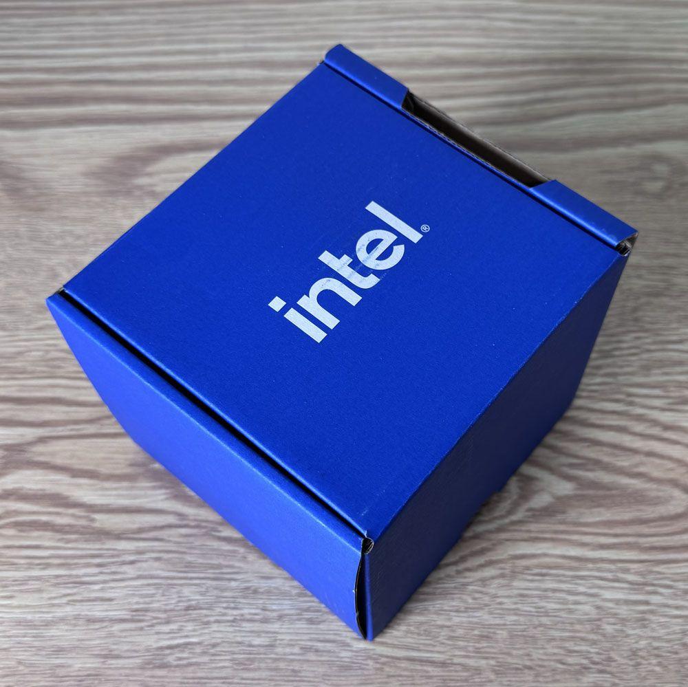 Intel Stock Cooler Laminar RH1-4
