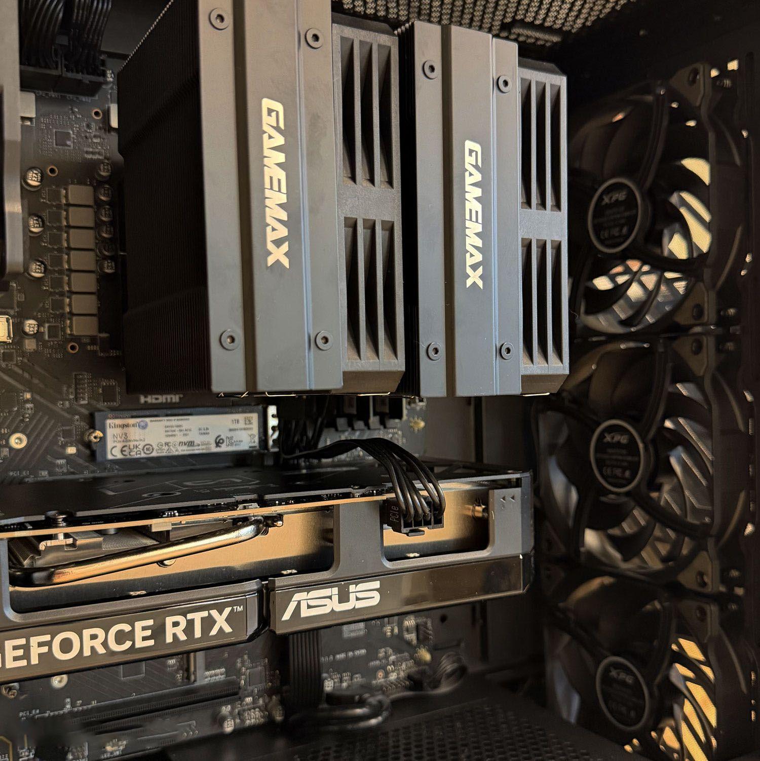 PC Workstation Amd Ryzen 9 7900 + 32GB + RTX 5060 Ti 8GB | PCW184-6