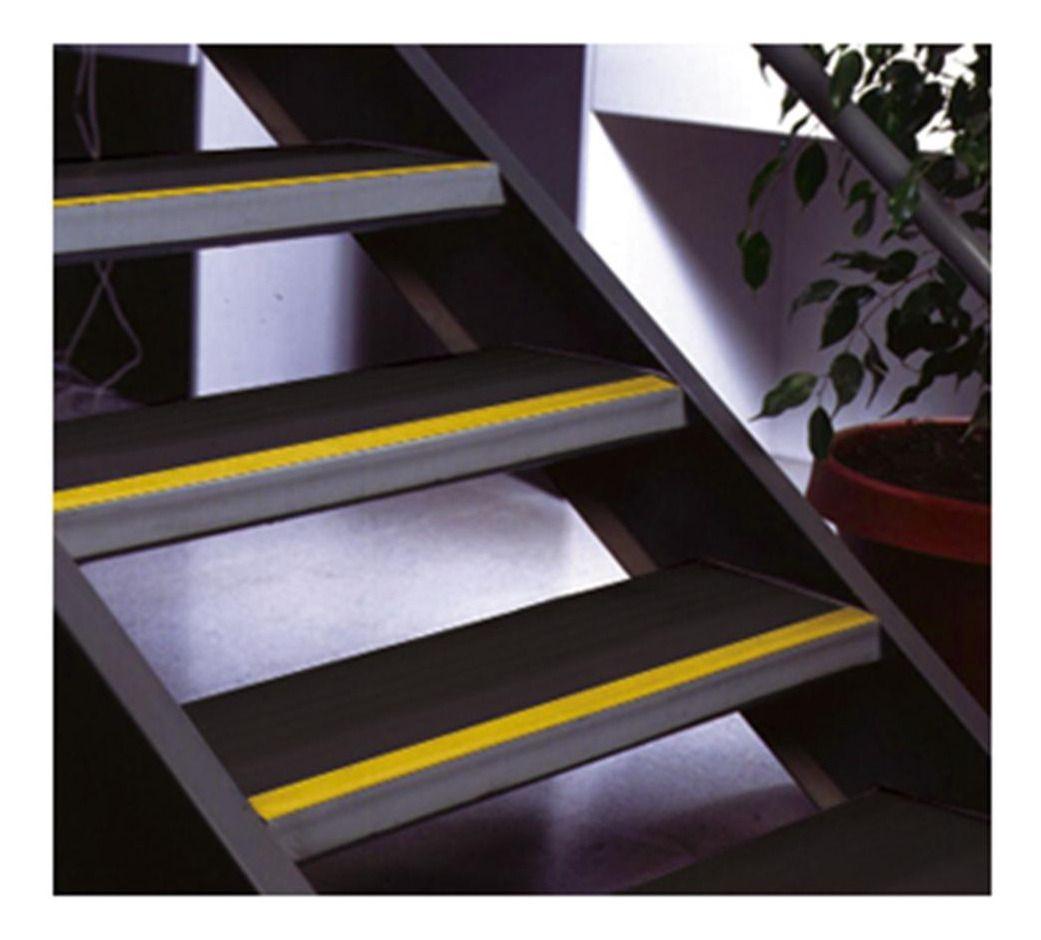 Grada Escalera Seguridad Pvc 0,5x1,2 Mts Negro Amarillo Dvp-1