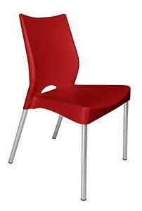 Silla Plástica Roja Con Patas Metálicas Y Filtro Uv Dvp-2