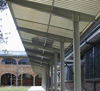 Policarbonato Ondulado 0,81x2,0mts 0,5mm Bronce Dvp-2