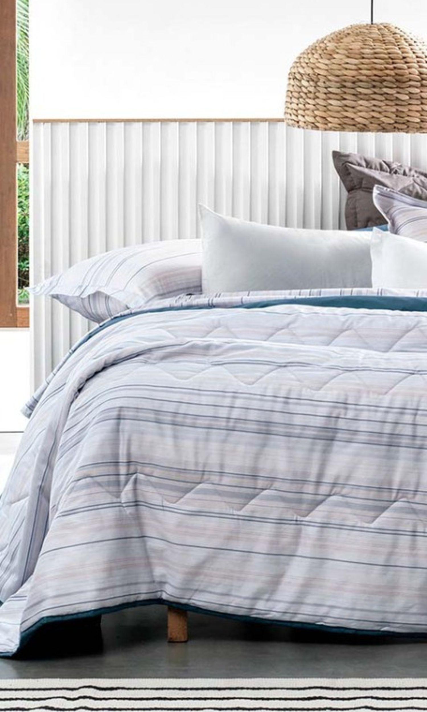 Cubrecama Altenburg 180 Hilos King Velvet Stripes-0