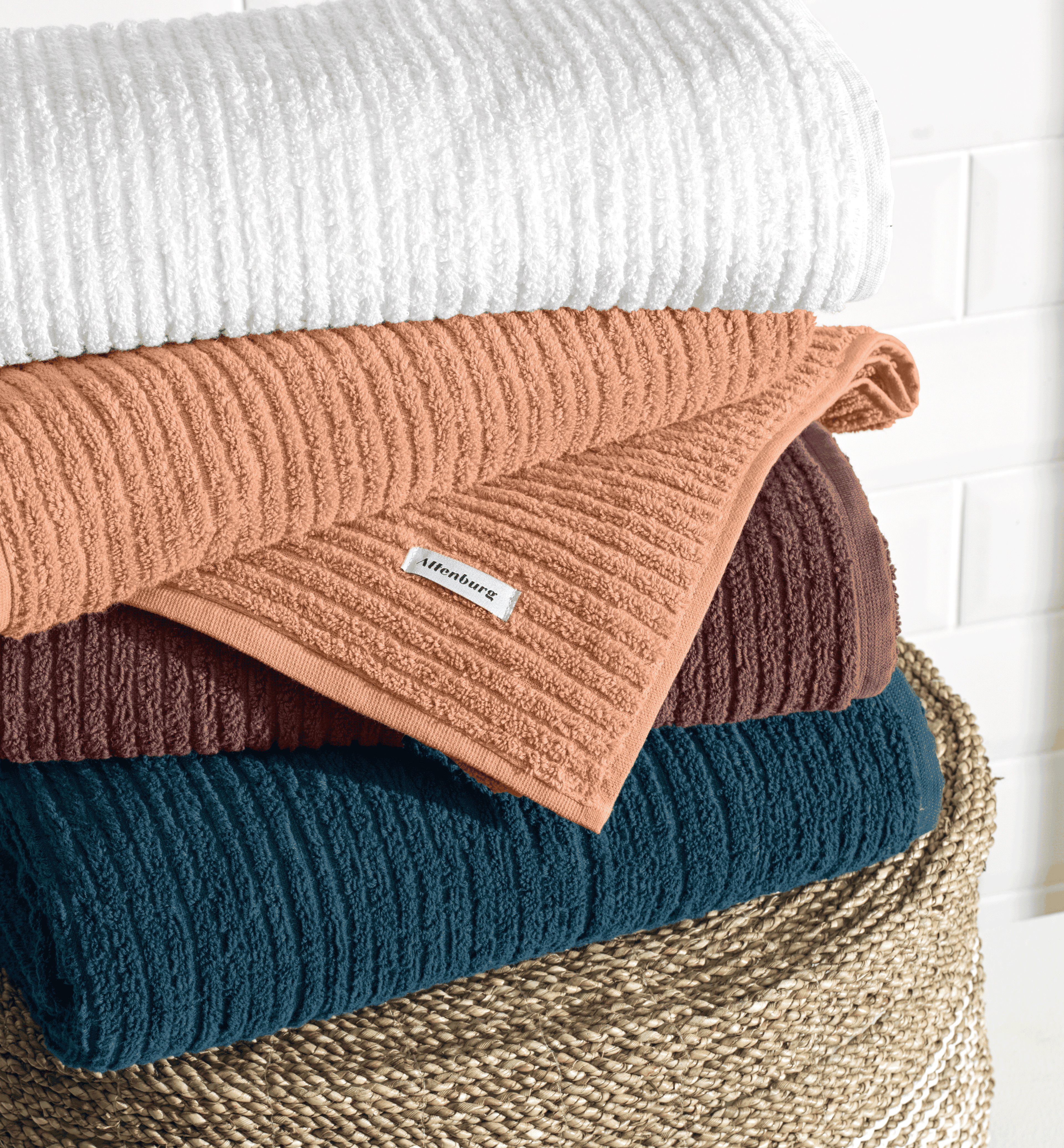 Toalla Rostro Line Bordo 100% Algodón (50cm x 80cm)-2