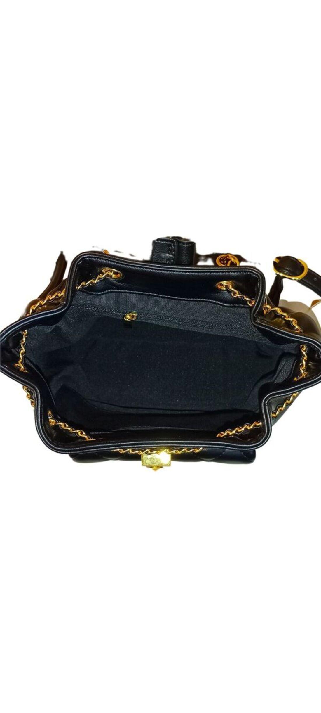 Mochila Cartera Negra Con Tapa -3