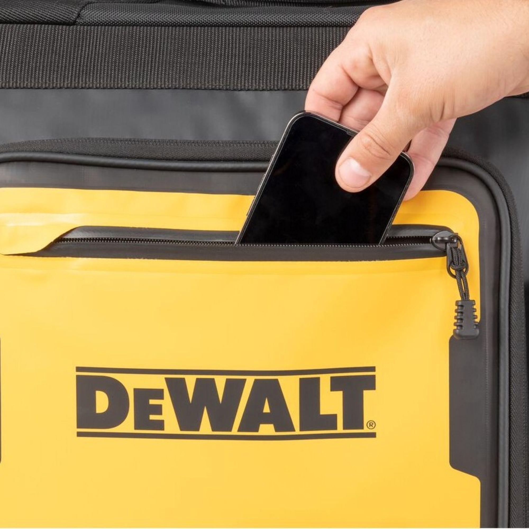 Bolso p/herramientas con ruedas 18 27 bolsillos DEWALT DWST560107-4