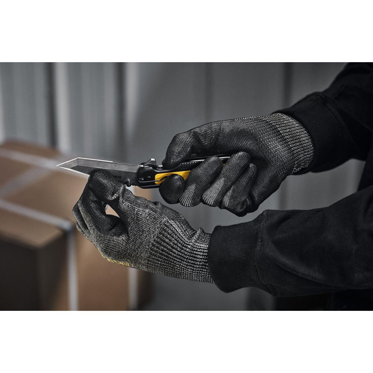 Navaja de bolsillo con dientes de sierra DEWALT DWHT10994-8