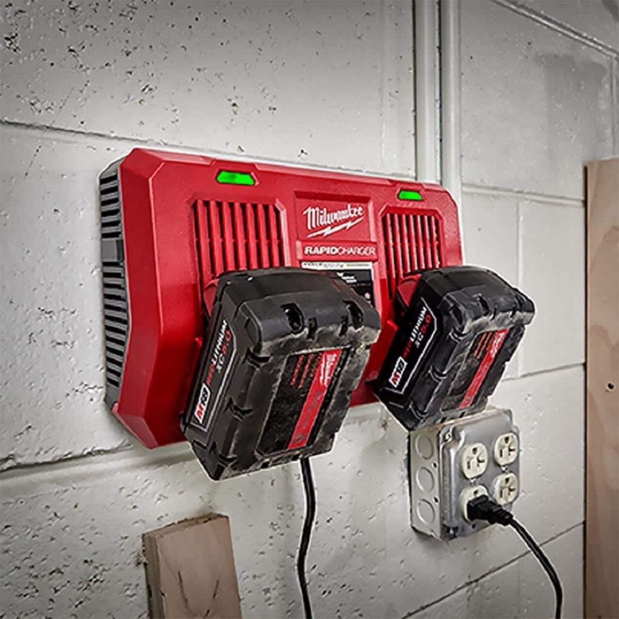 Cargador Rápido Doble M18 Milwaukee 48-5902-4