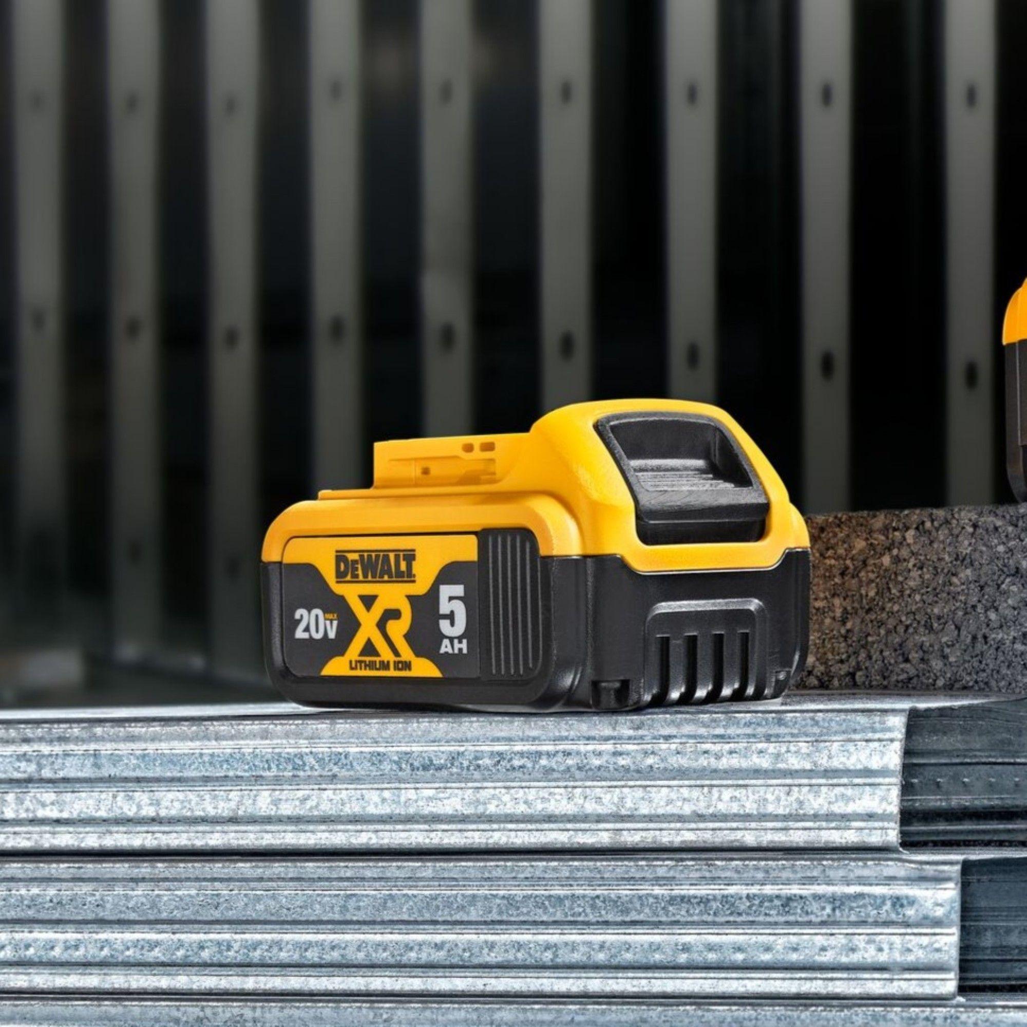 Batería Ion de Litio 5Ah 20V MAX*-5