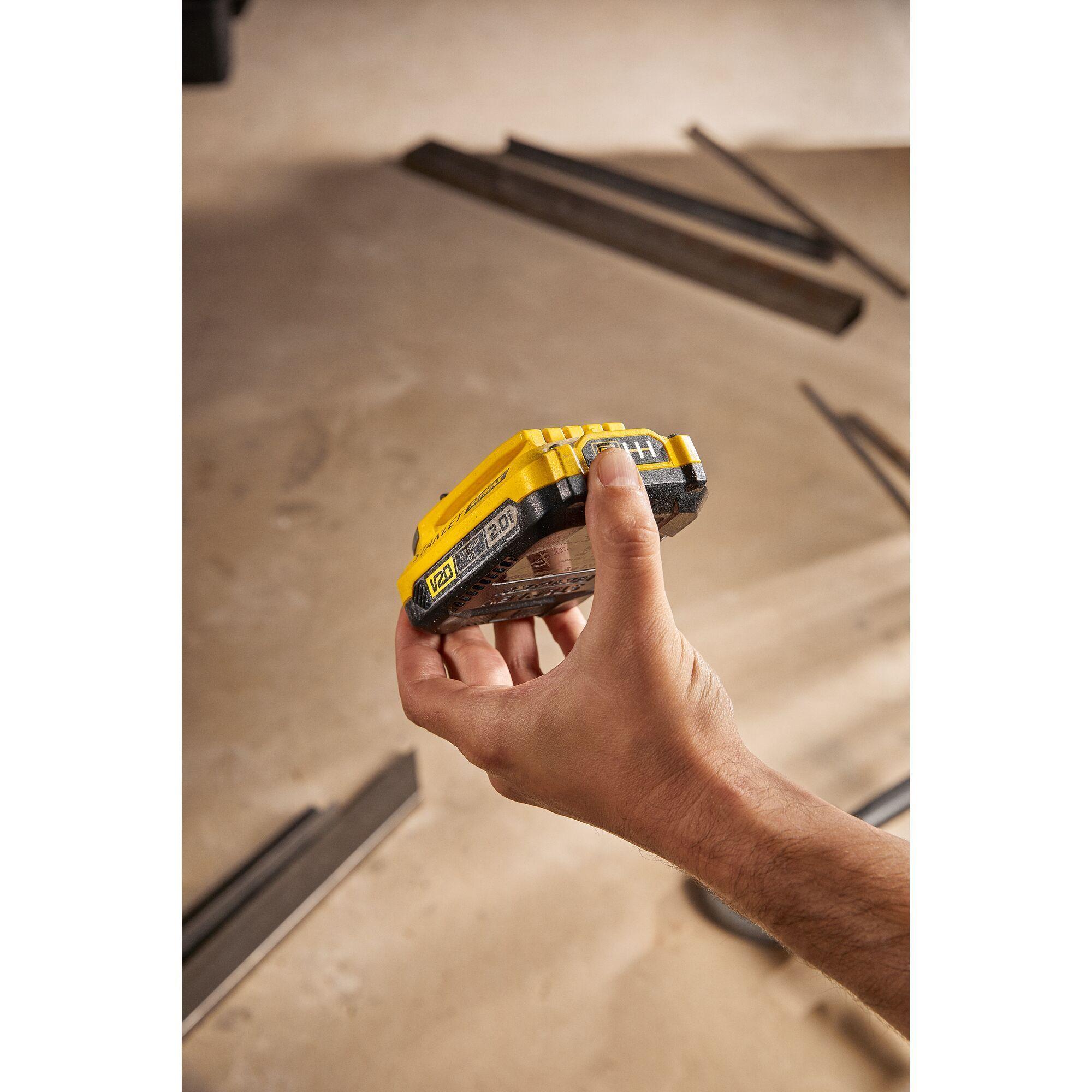 Batería De Ión De Litio 20V 2Ah STANLEY SB202-B3-3