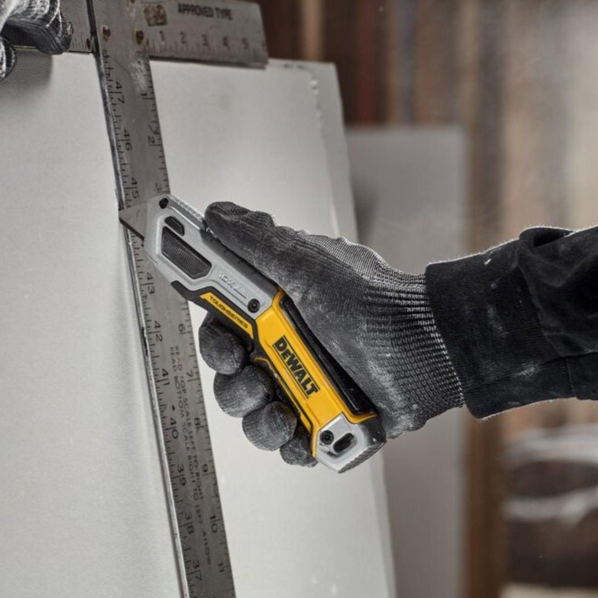 Cuchillo de cuerpo fijo y hoja retractil DEWALT DWHT10999-5