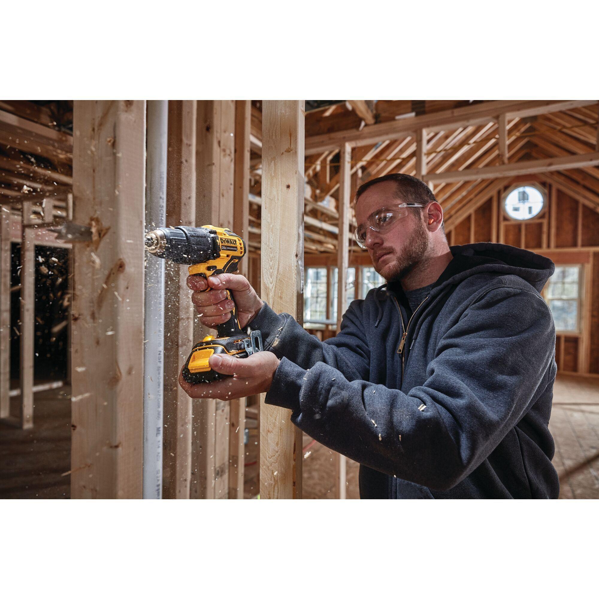 Taladro Percutor Atomic 1/2' 20V + 2 Bat DEWALT DCD709D2-B2-6