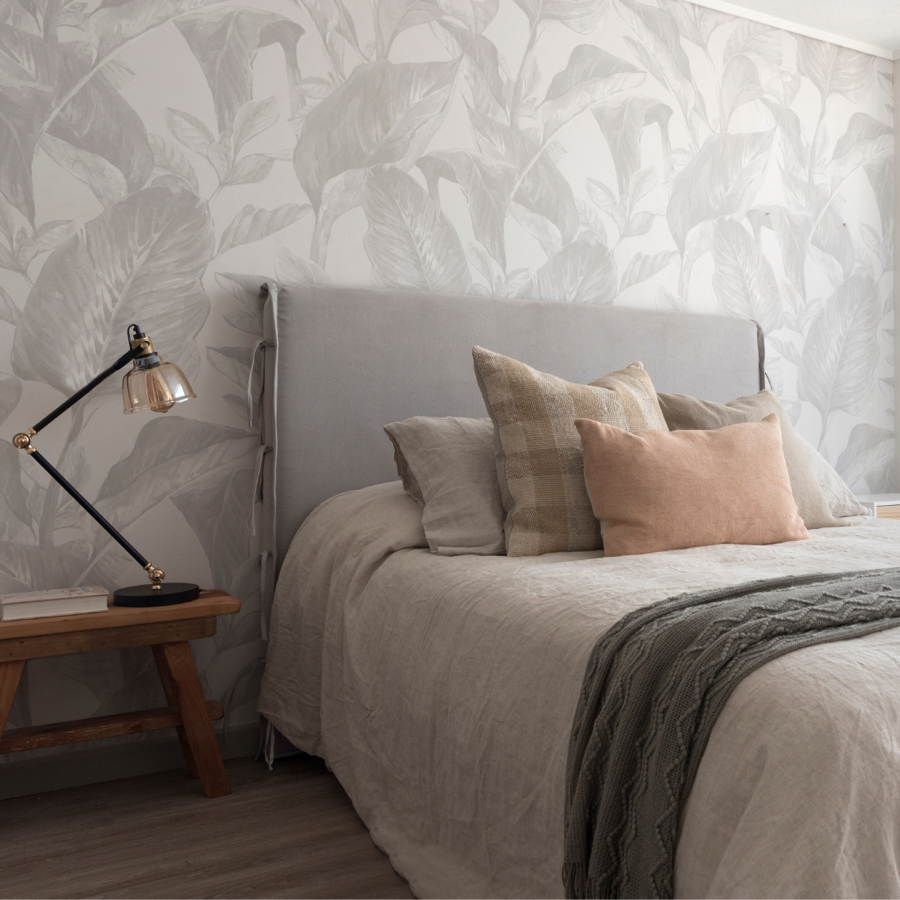 RESPALDO DE CAMA - KING - CON FUNDA LAVABLE - MODELO TIRAS - CALAFATE GRIS CLARO-2