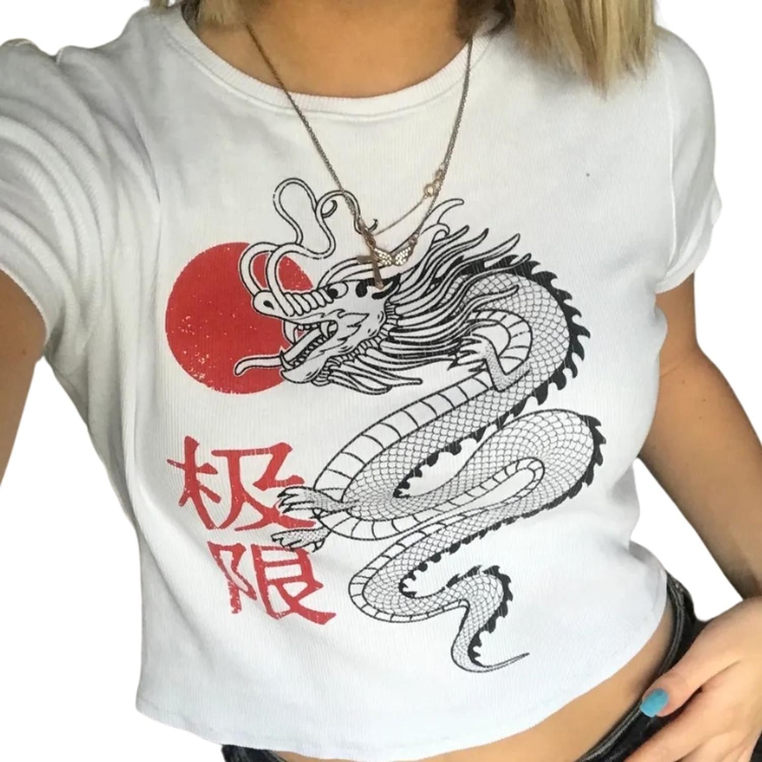 Polera Corta Dragón-2