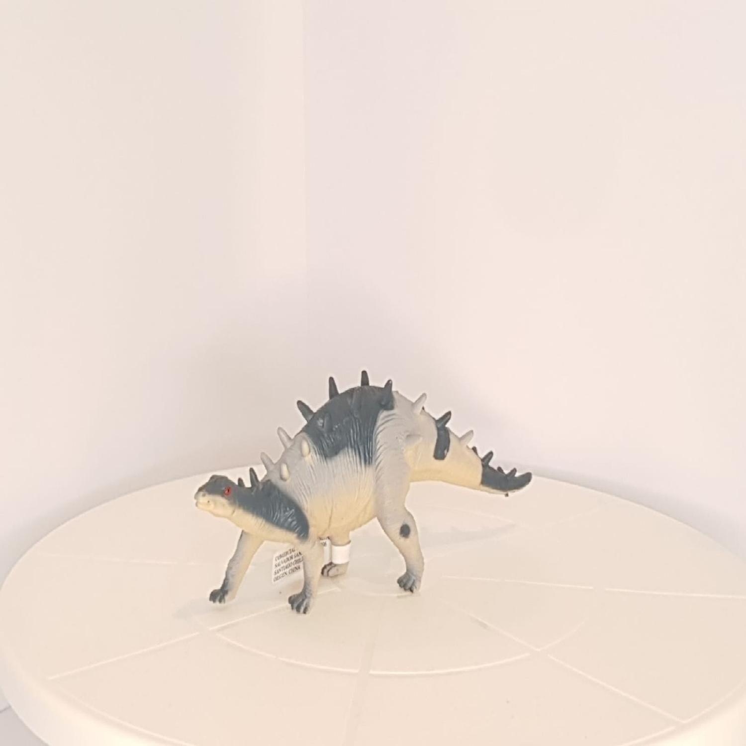 Dinosaurio Juguetes Polacanthus Realista Mediano Original-1