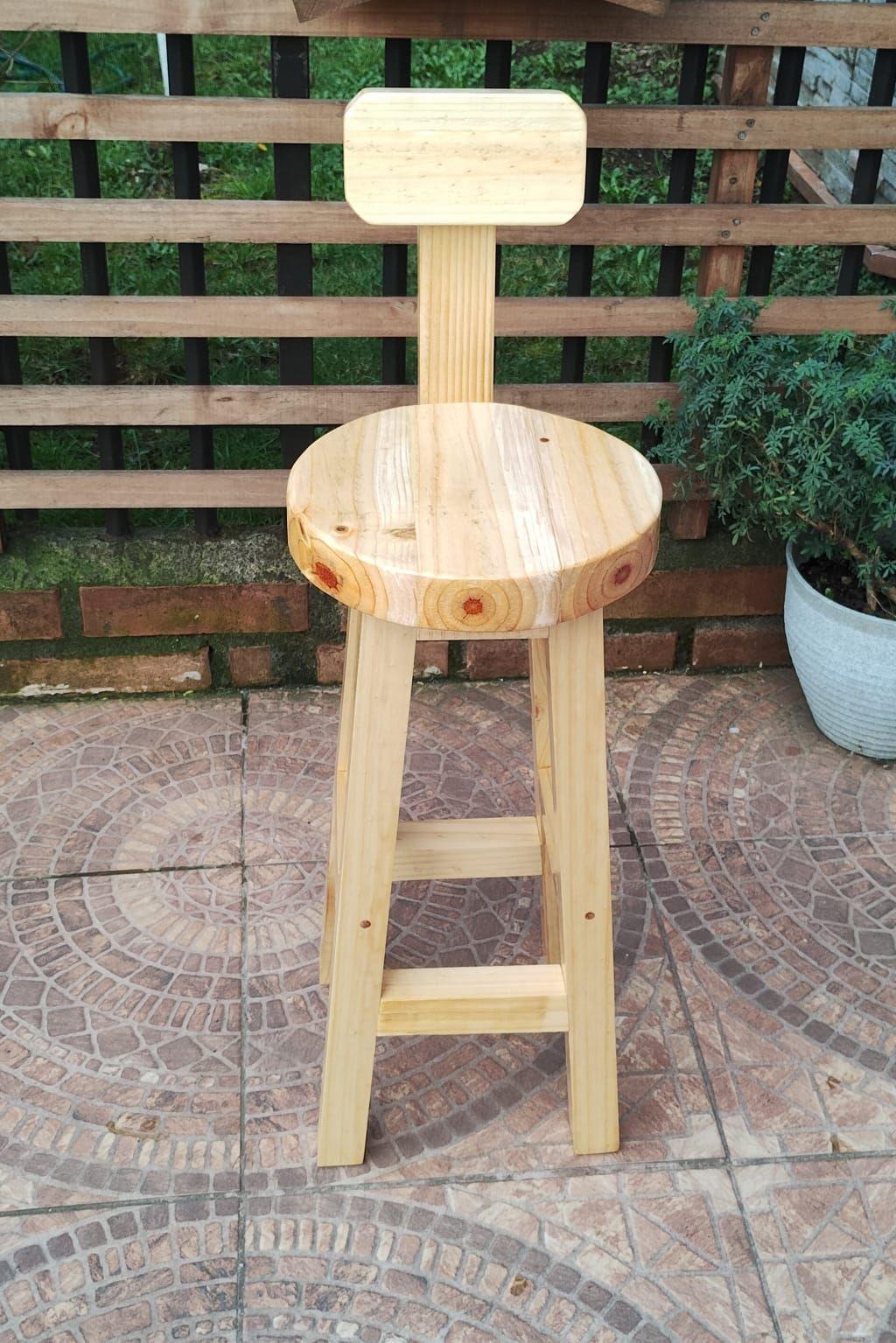 Pack 2 Unidades Taburetes De Madera Vitrificado-3