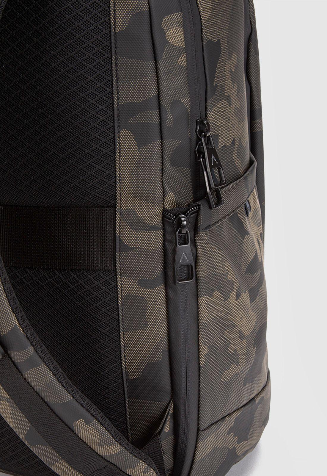 Mochila Wolf Camo Black Bubba-5
