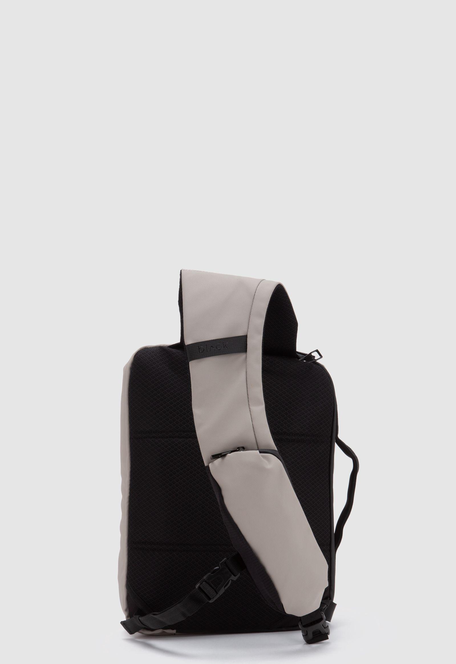 Mochila Sling Bag Travel Transit Bone Black Bubba-3