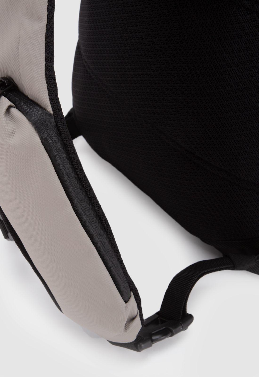 Mochila Sling Bag Travel Transit Bone Black Bubba-6