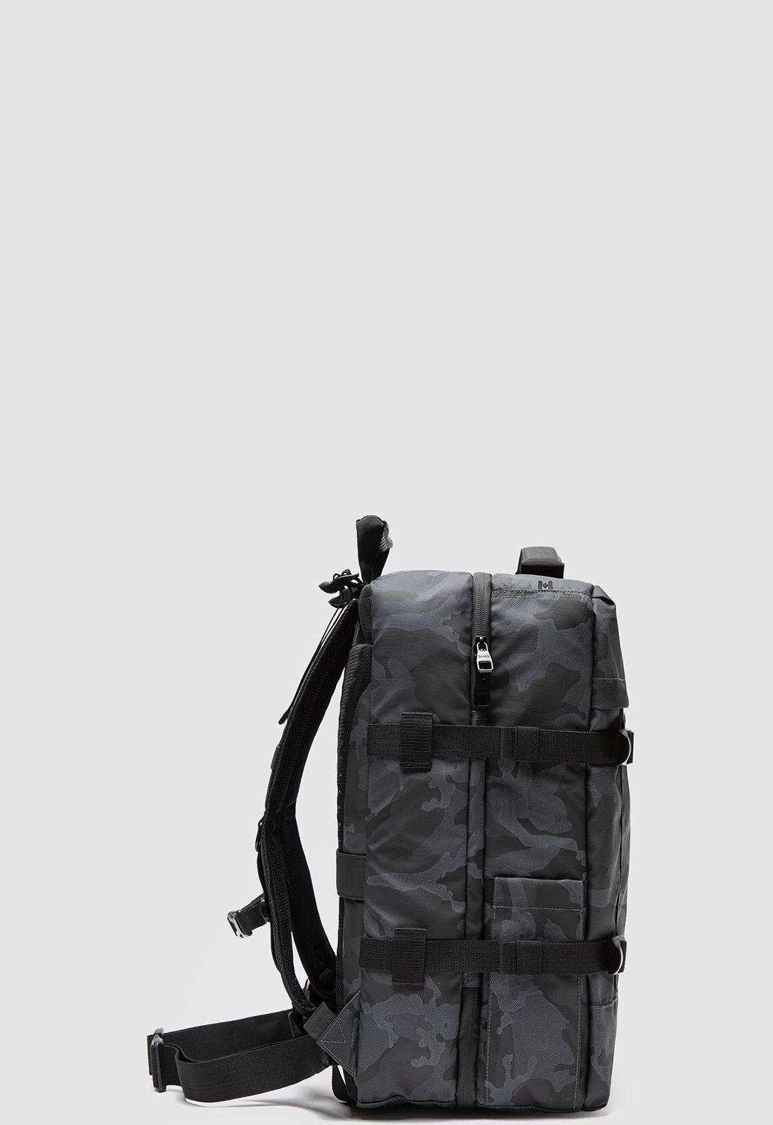 Mochila Travel Sublime Camo Artículo Personal Black Bubba-3