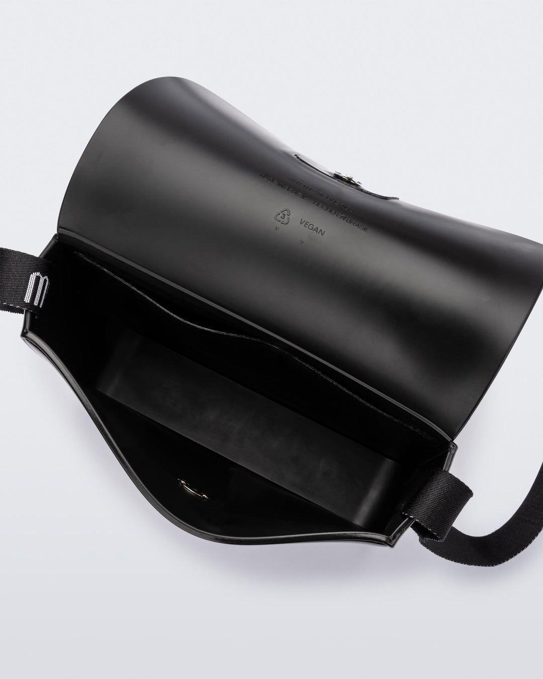 Melissa Close Bag Negro-4