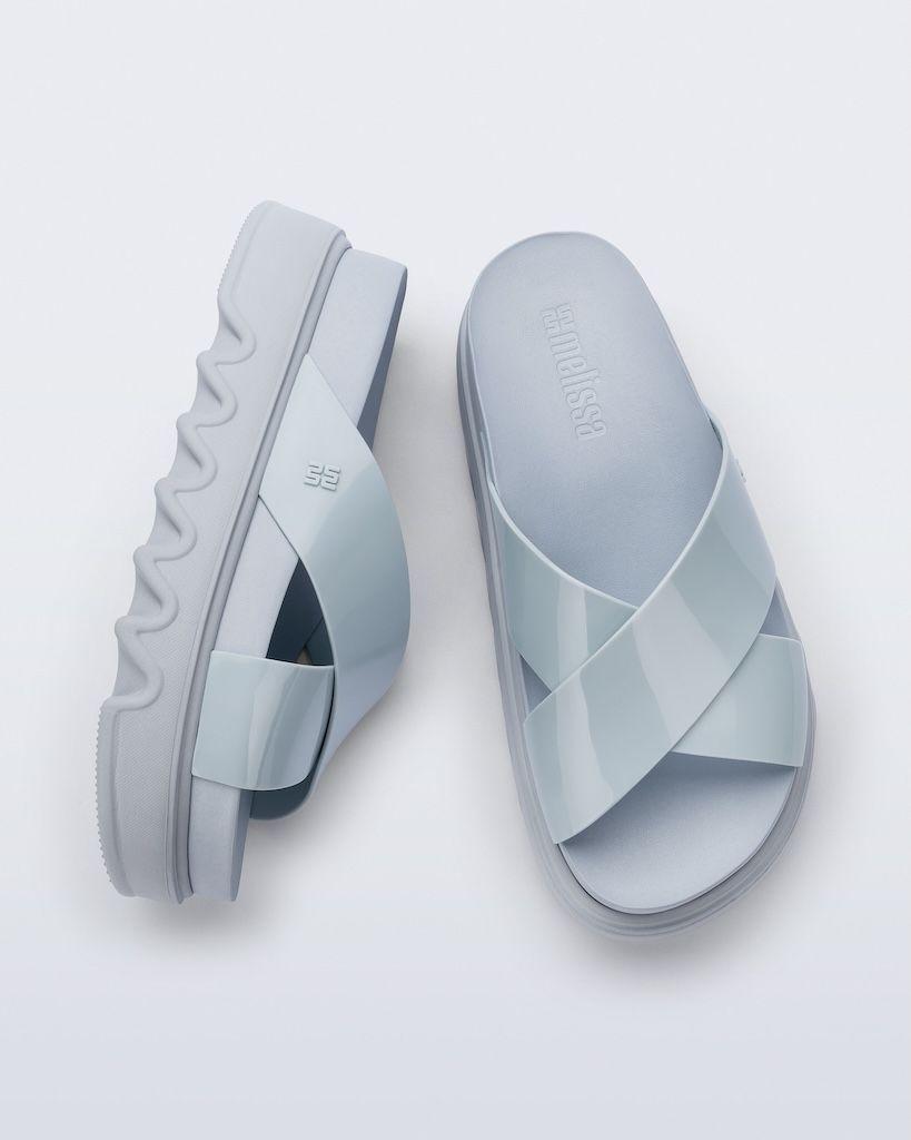 Melissa Cozy Cross Platform-2