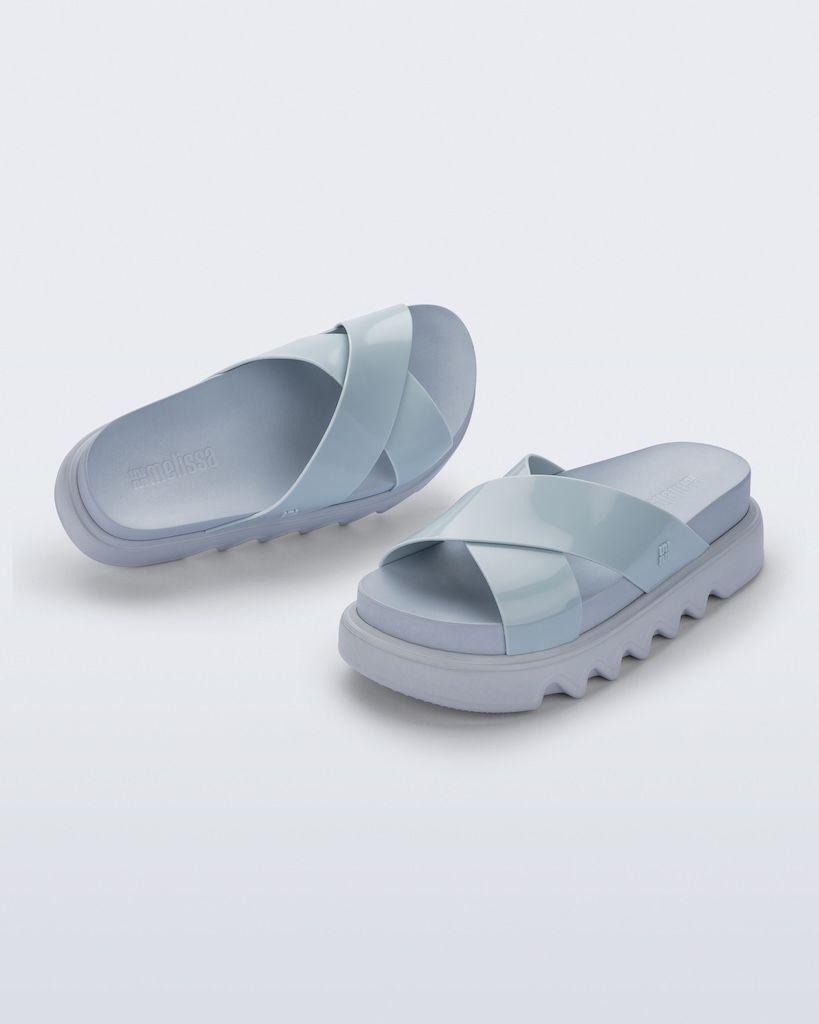 Melissa Cozy Cross Platform-4
