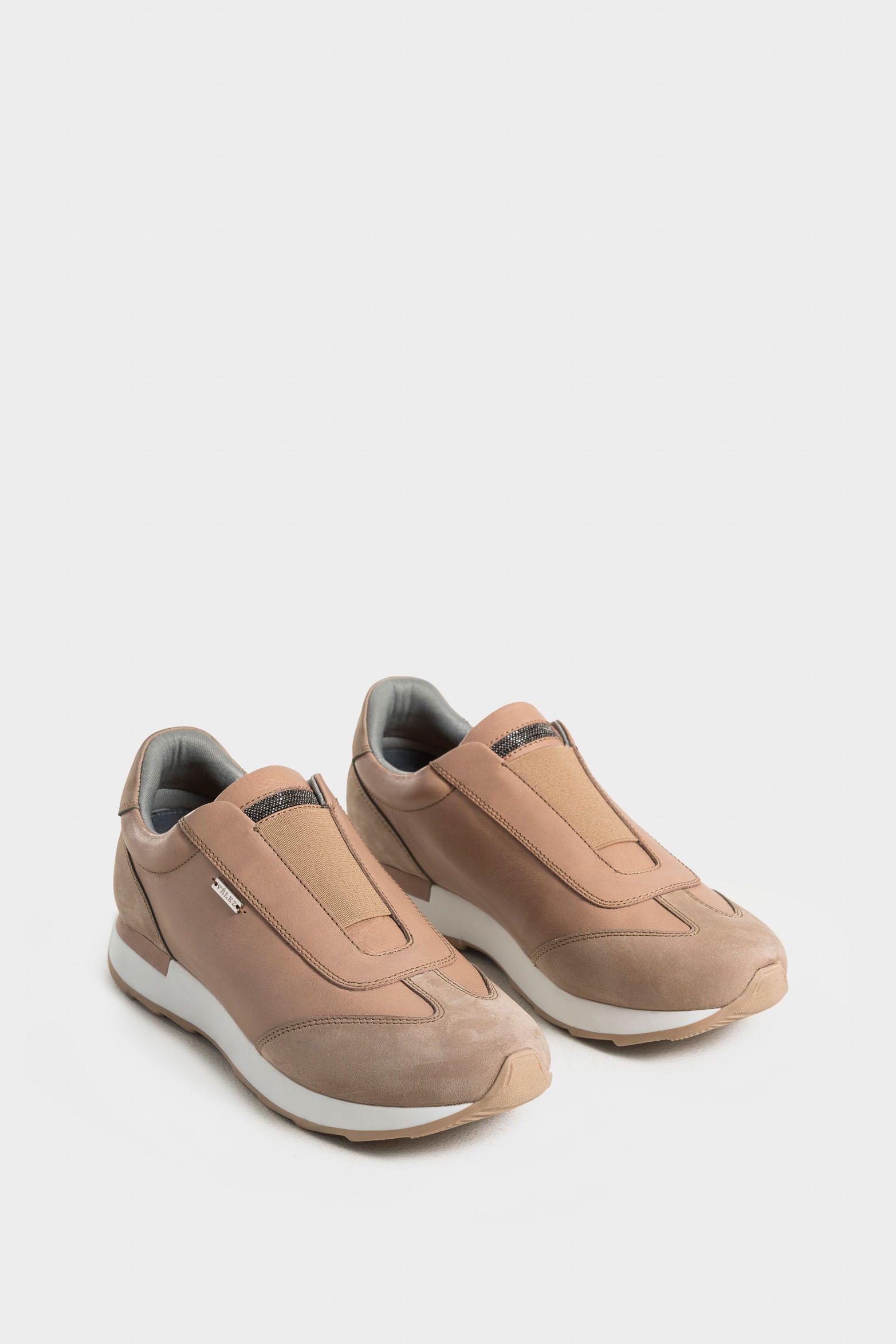 Vélez Mocasín Zipa De Cuero  Mujer Detalles Millaré Arena-1