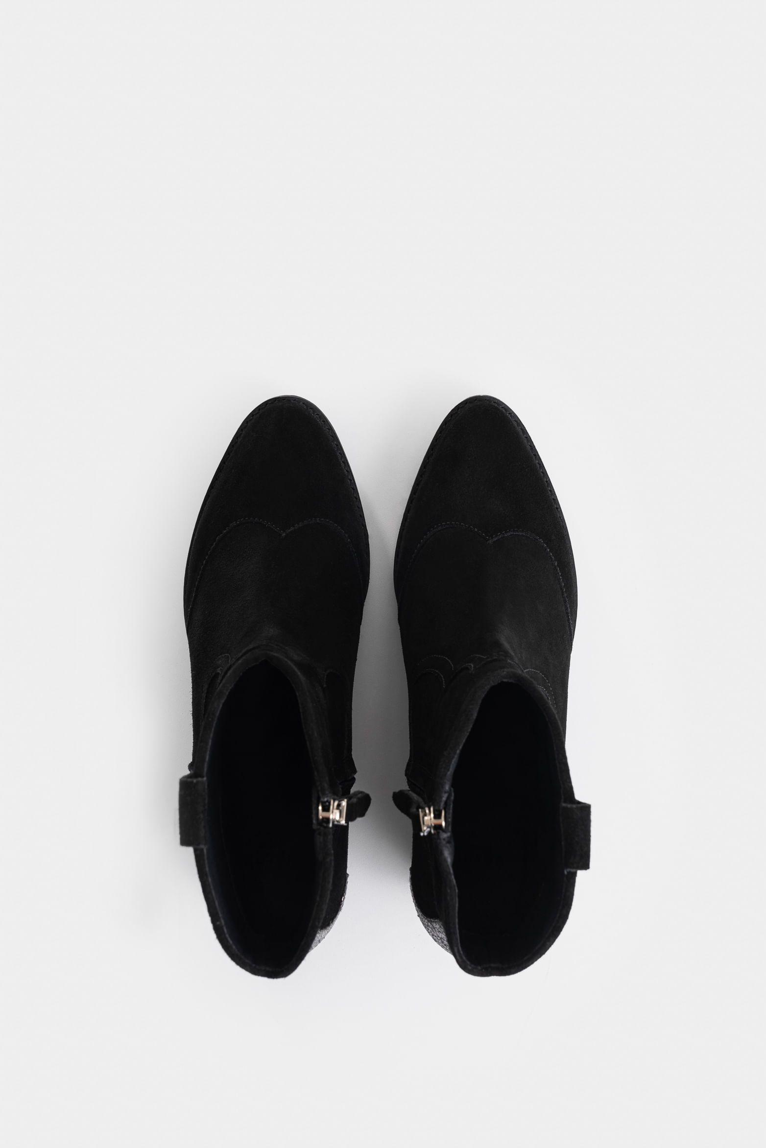 Vélez Botines Texanos Cuero Gamuzado Mujer Detalle Negro-3