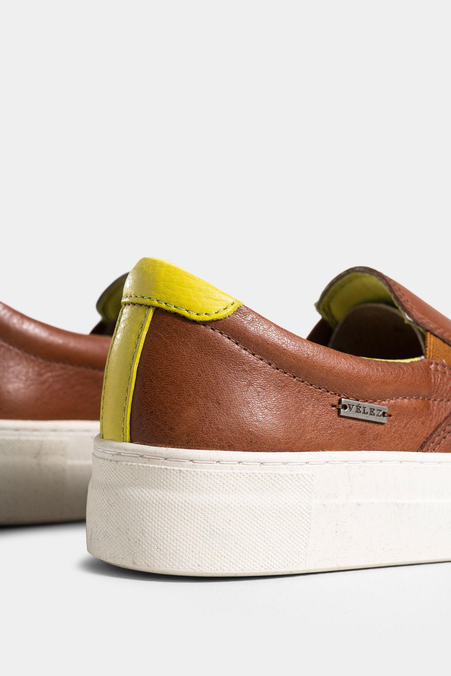Vélez Mocasín portivos Saturno Cuero Mujer Miel-4