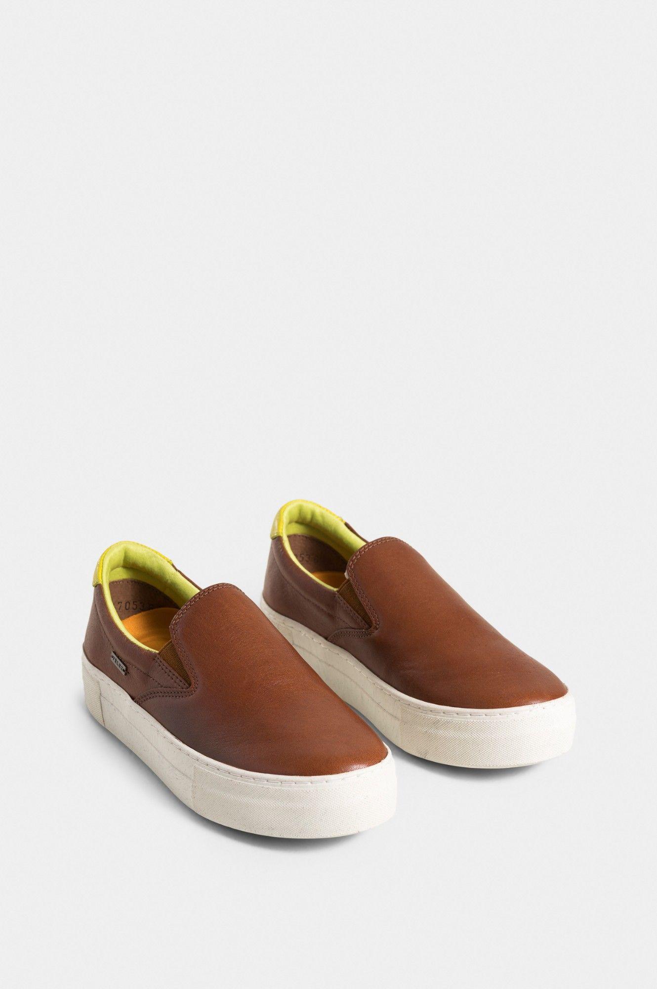 Vélez Mocasín portivos Saturno Cuero Mujer Miel-1