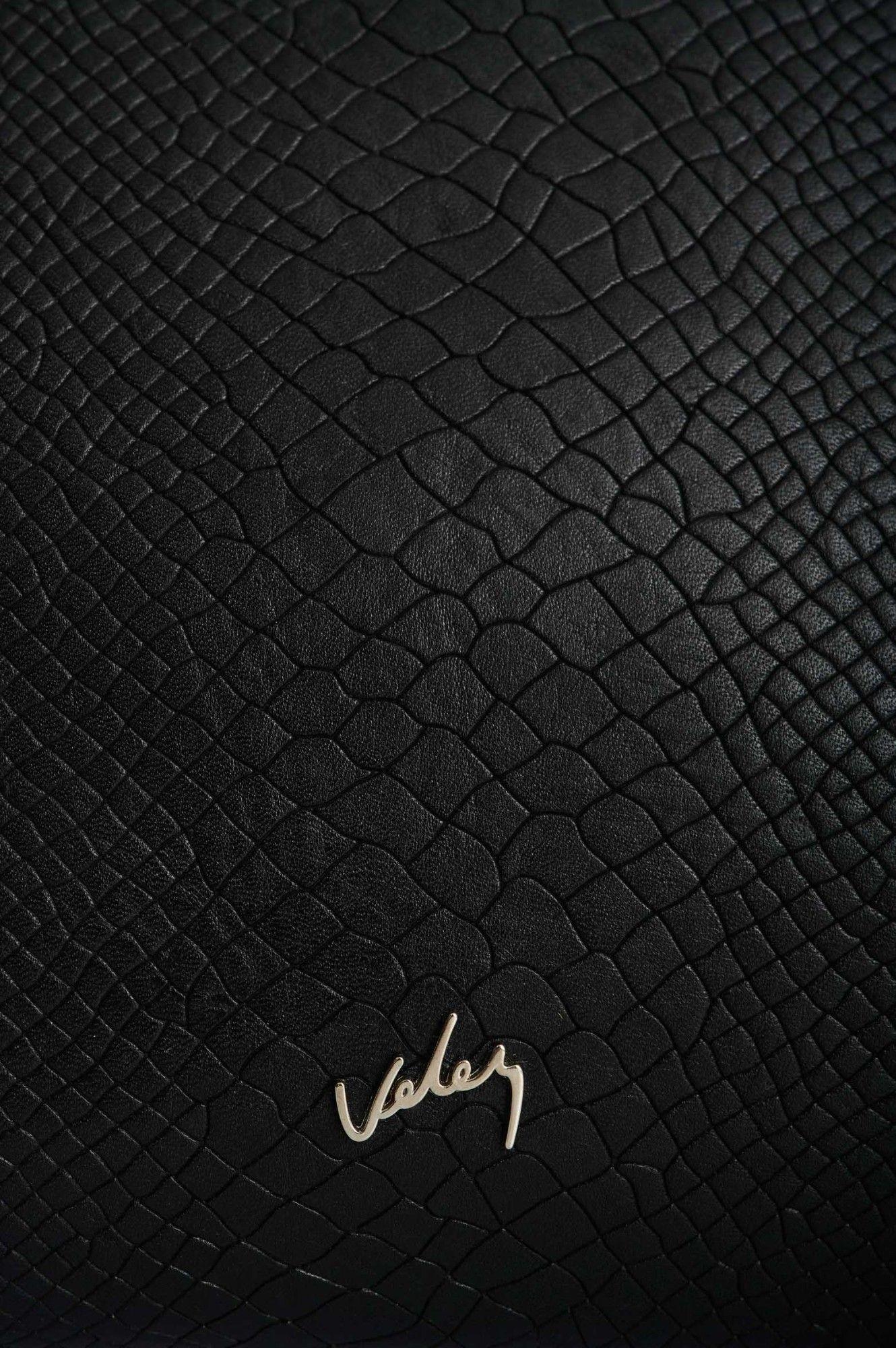 Vélez Cartera Cuero Grabado Mujer Kavala Negro-3