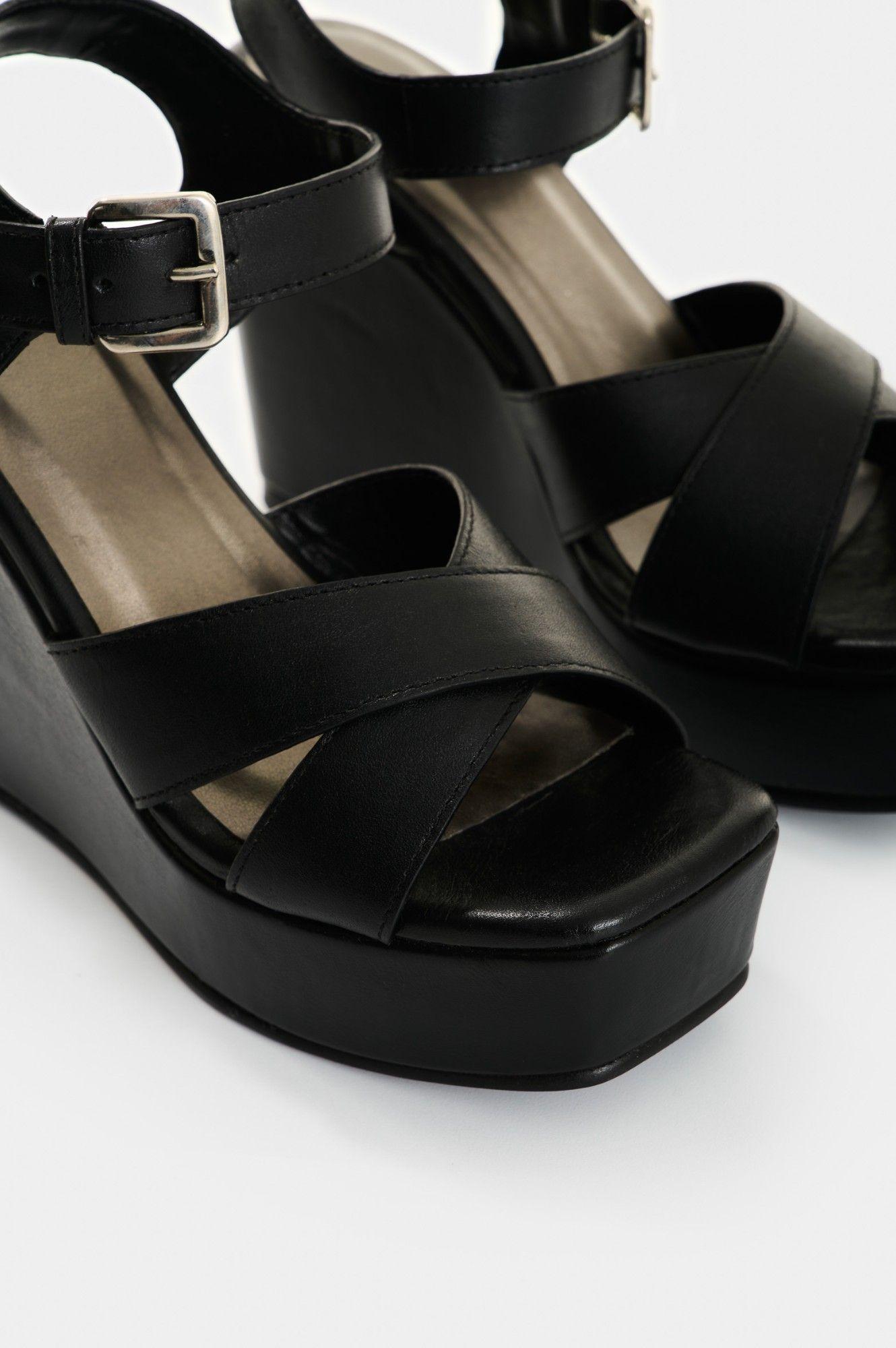 Vélez Sandalia Plataforma Cuero Mujer Luzia Negro-4