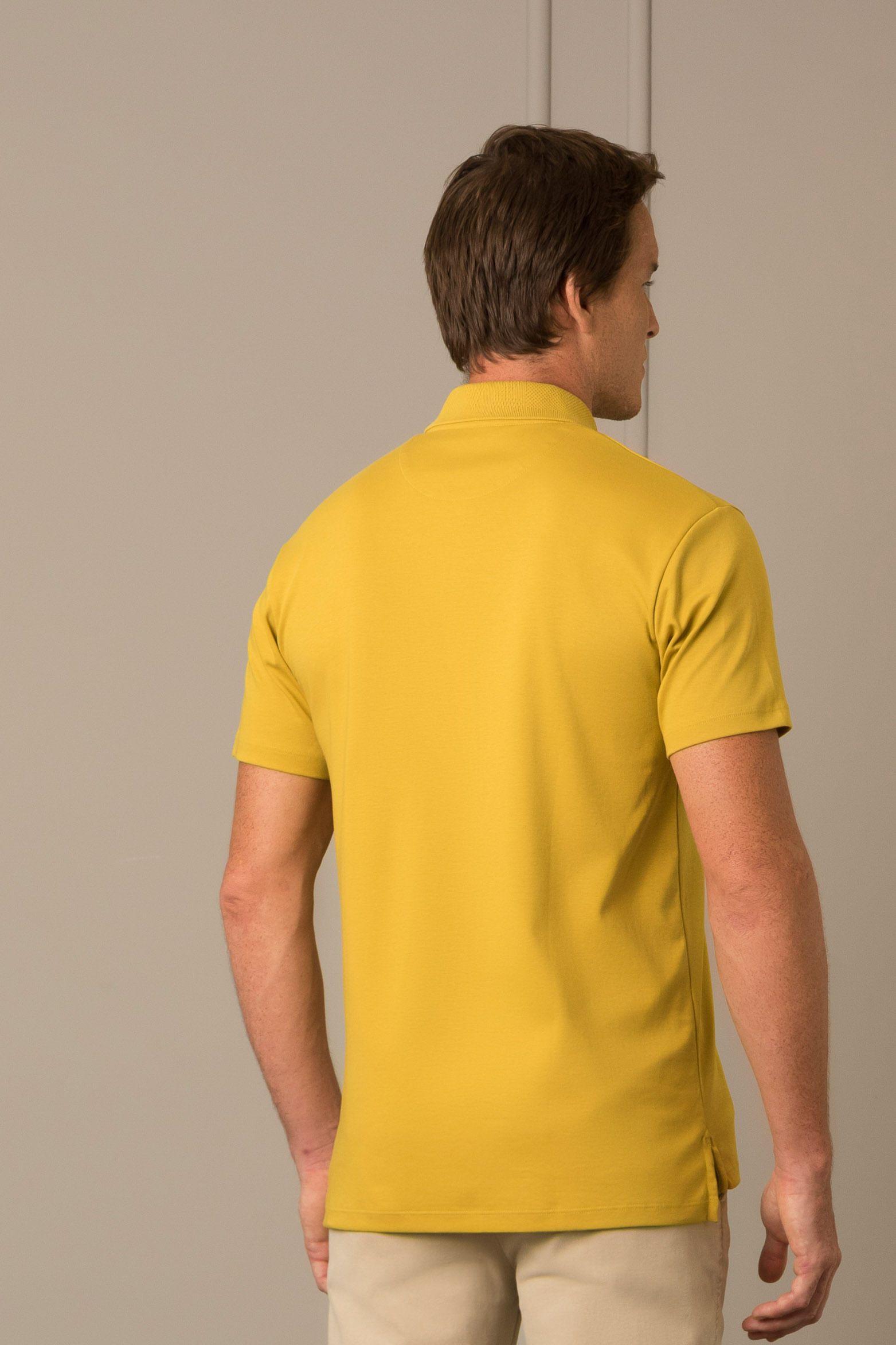 Vélez Polera Con Cuello Agustín Para Hombre Mostaza-3