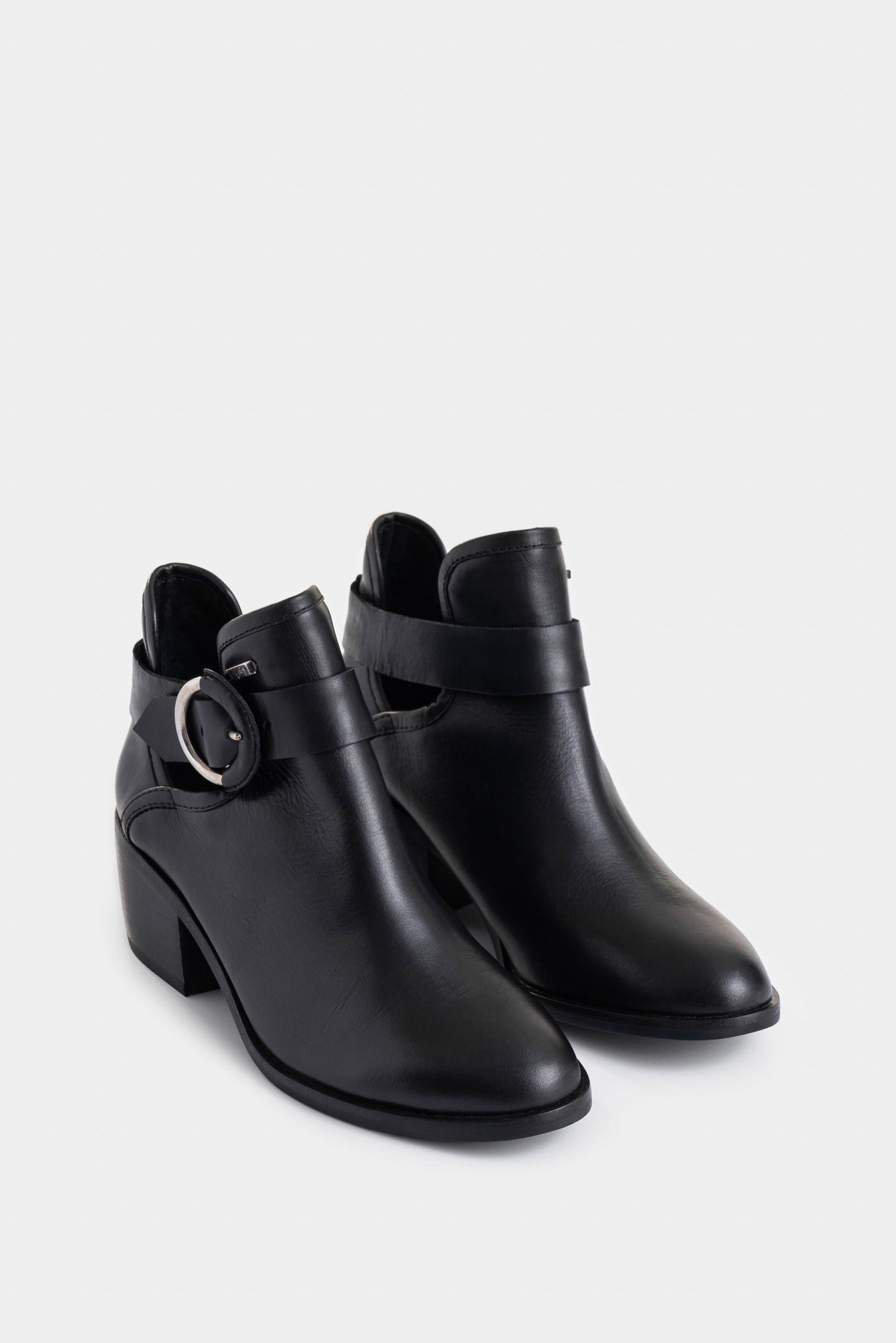 Vélez Botines Tacón Campina De Cuero Hebilla Negro-1