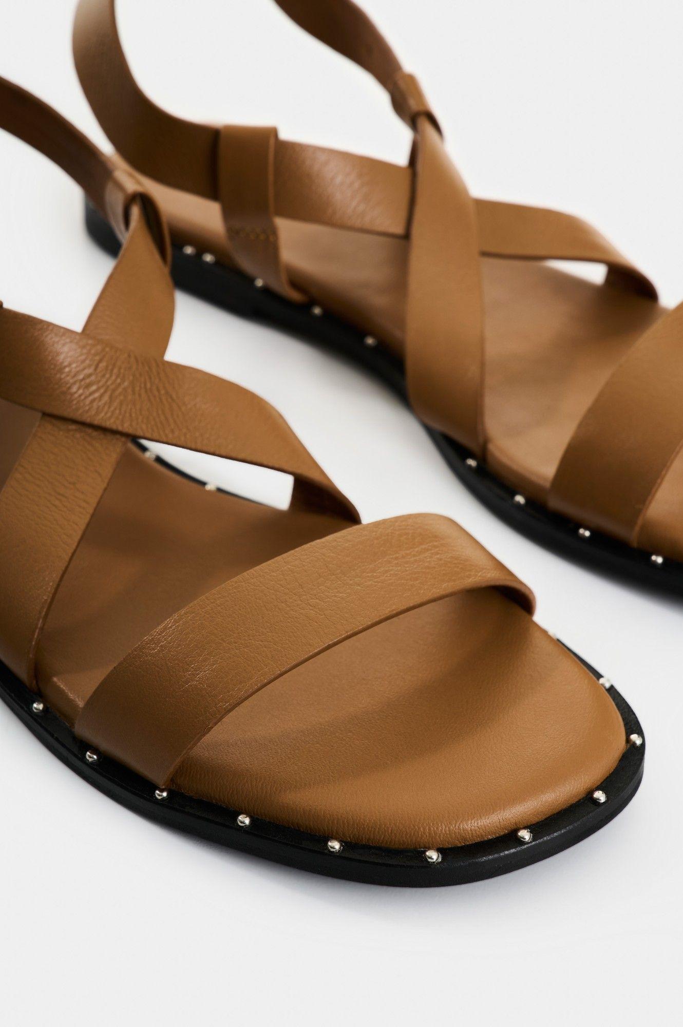 Vélez Sandalia Plana Aviva De Cuero Para Mujer Brillo Miel-4