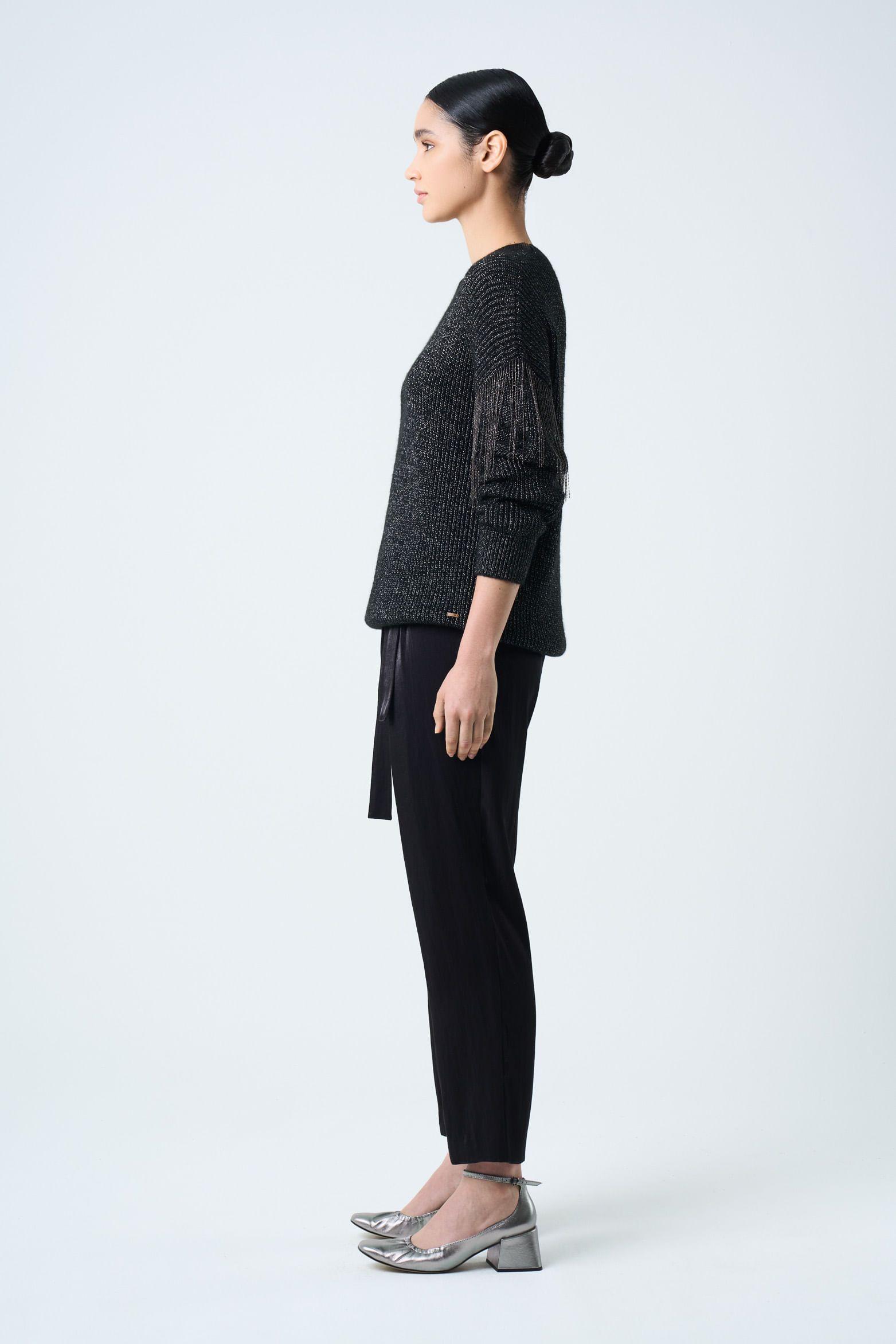Vélez Sweater Tejido Mujer Detalle Flecos y Millaré Negro-1