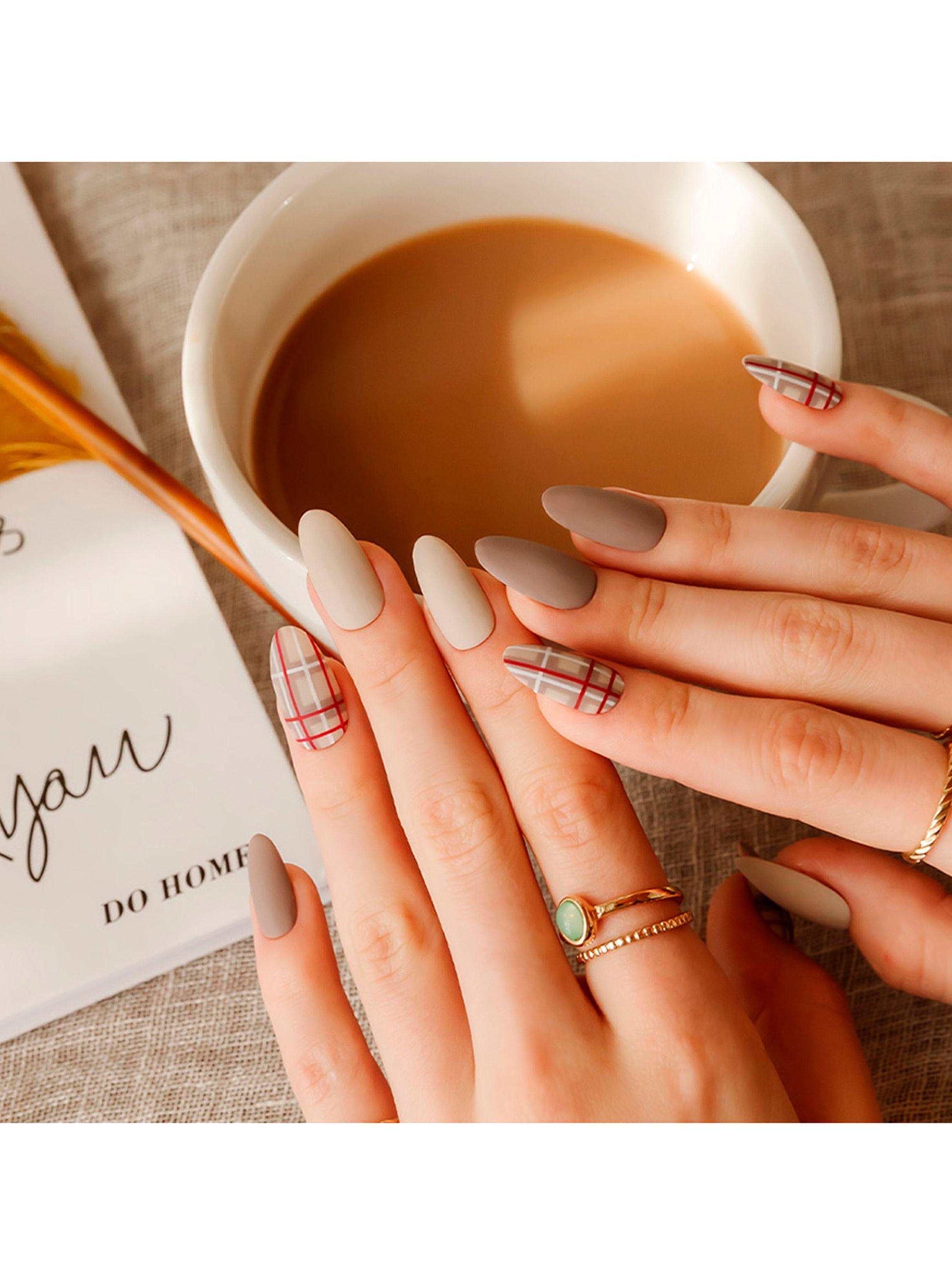 MUZMAK - Uñas Press On Cozy Sand Almond 36 U.-2