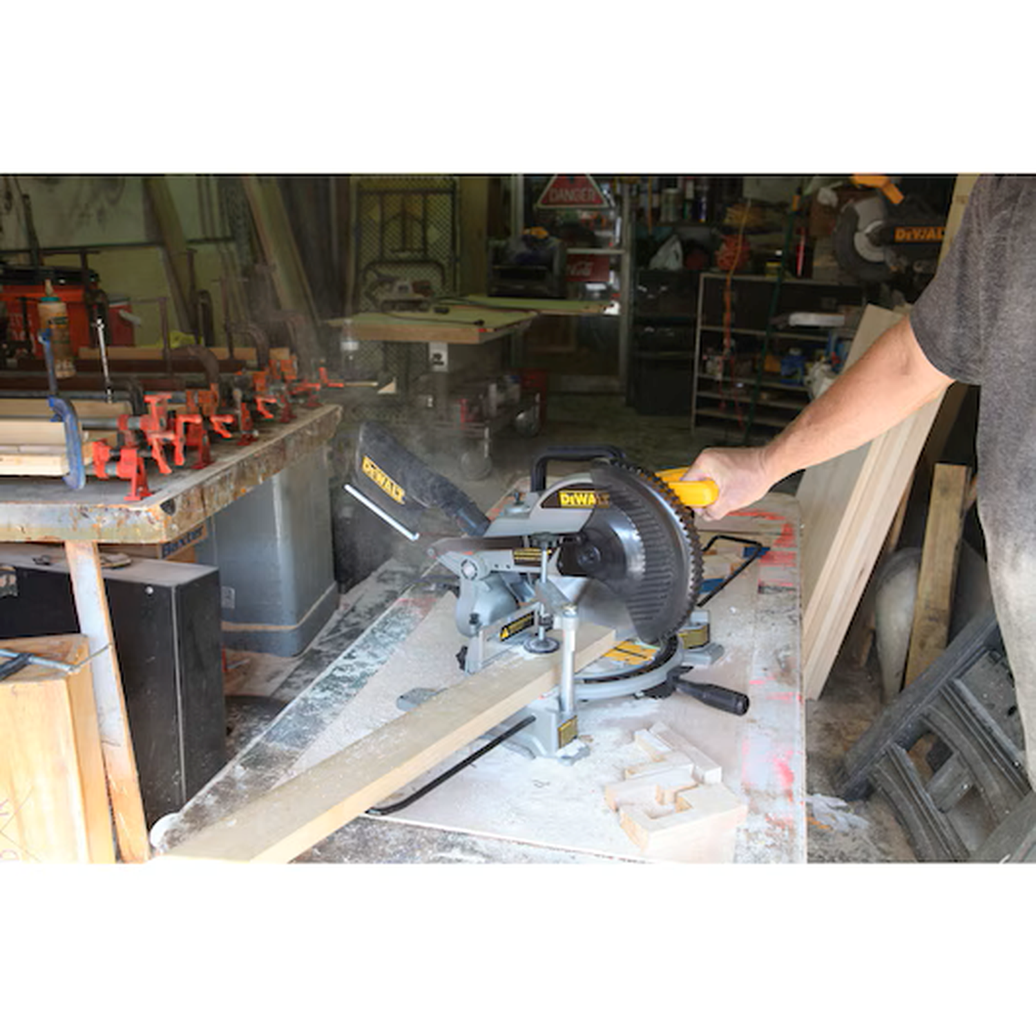 Sierra Ingleteadora de 10" (254mm) 1650W DW714 Dewalt-7