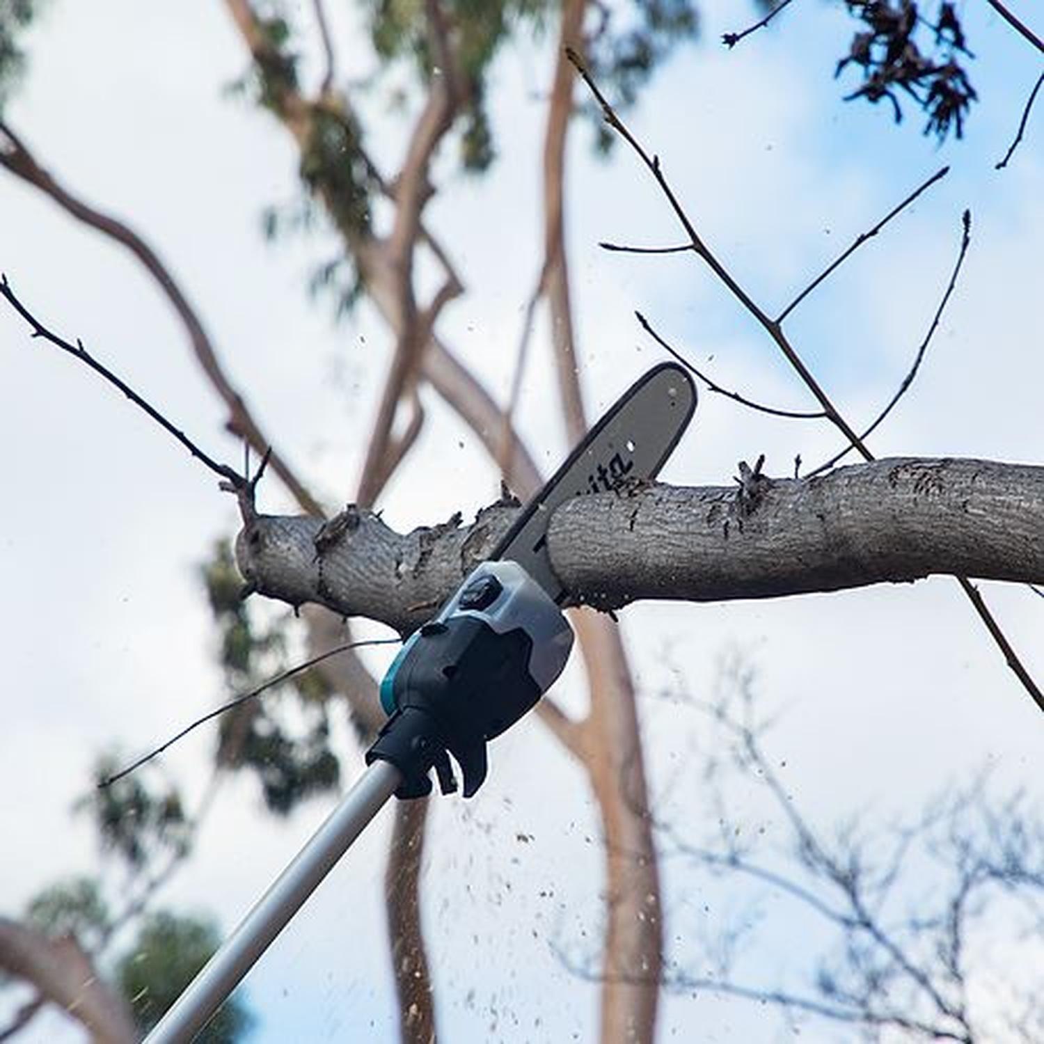 Podador de Altura Inalámbrico 18V DUA300PT2 Makita-5