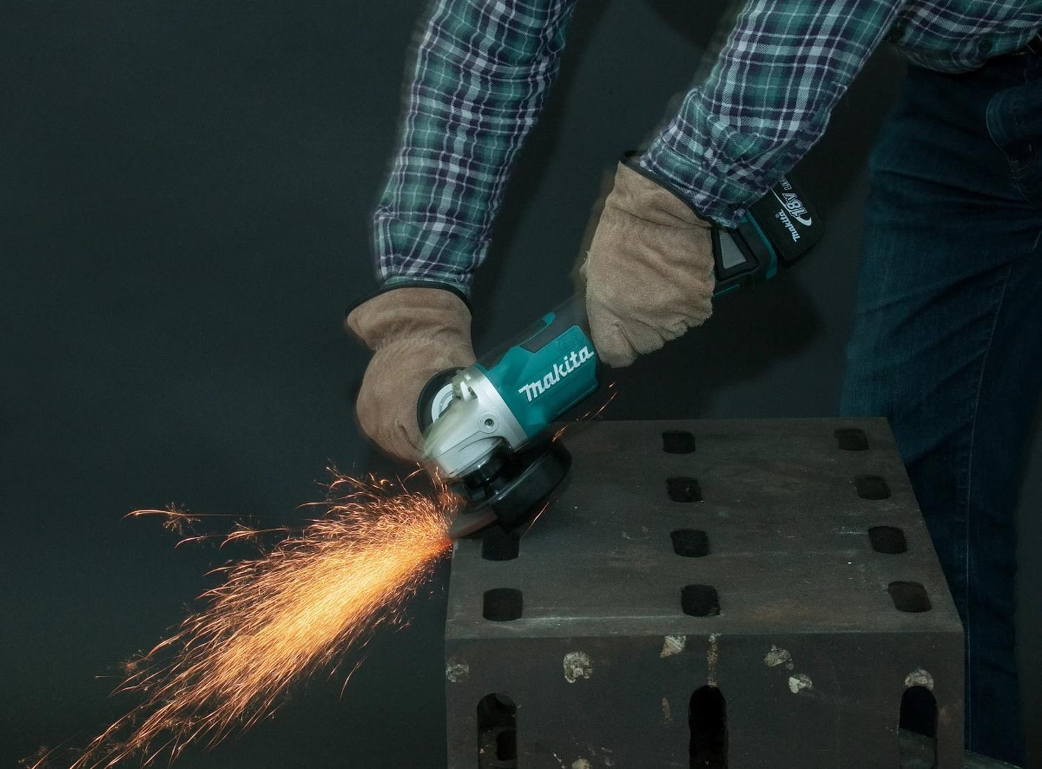 Esmeril Angular Inalámbrico 4 1/2 DGA455RF Makita carg+bat-4