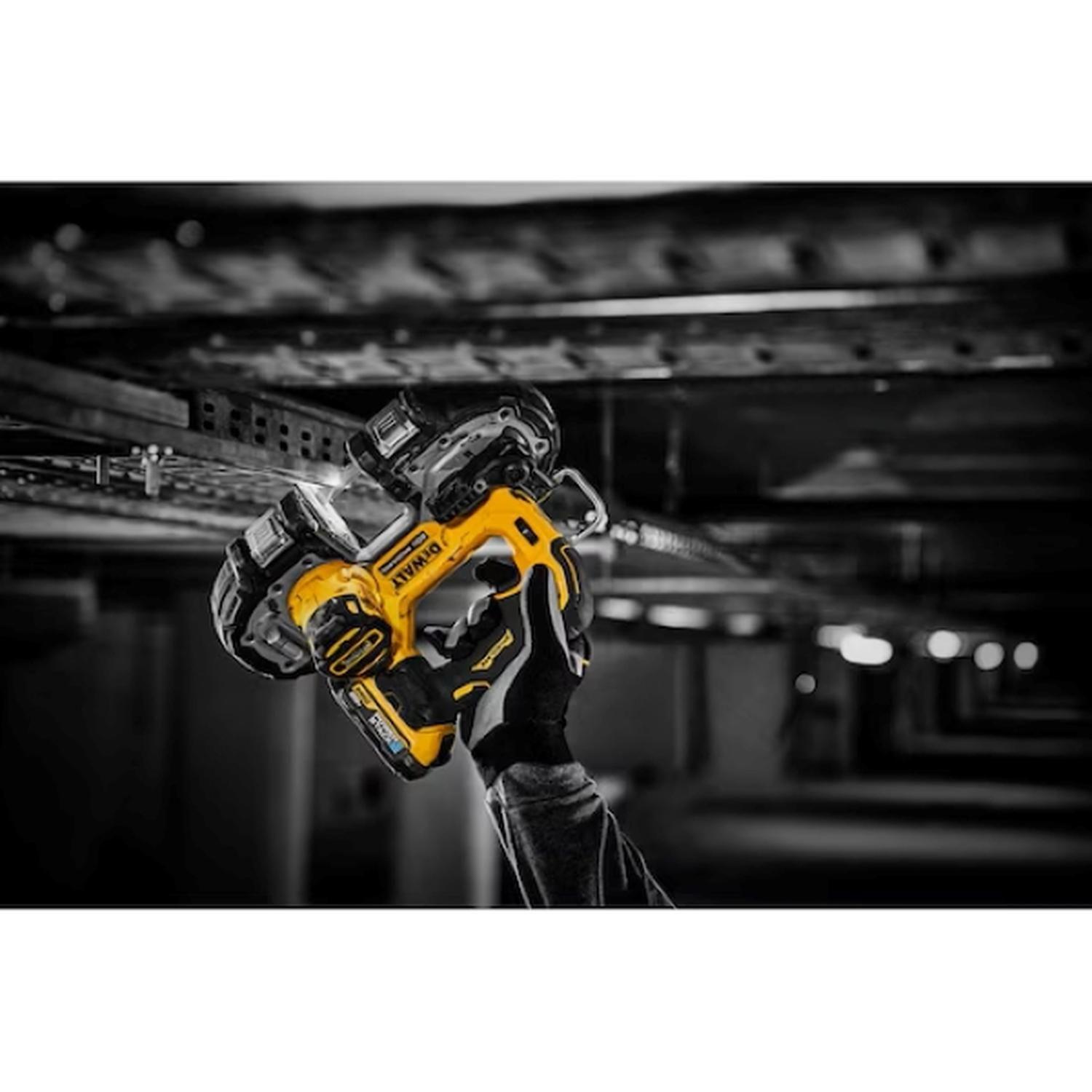 Kit 2 Baterías 1.7Ah POWERSTACK y Cargador DCBP034E2-B2 Dewalt-2
