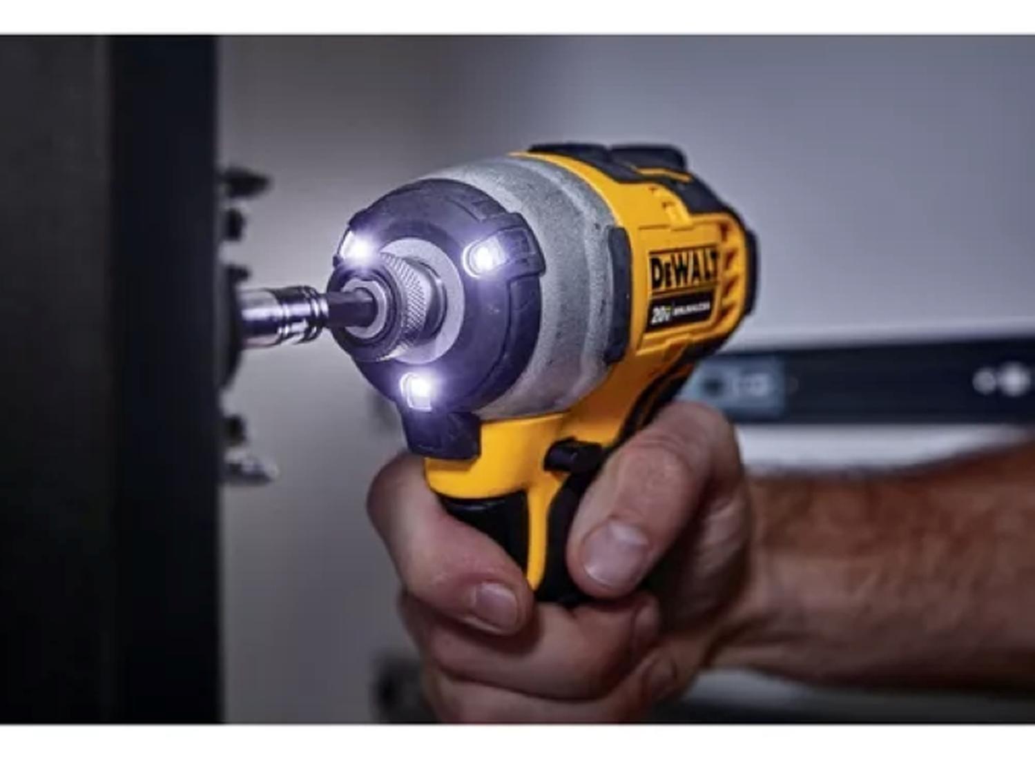 Atornillador de Impacto 20V ATOMIC DCF809D2 Dewalt-4