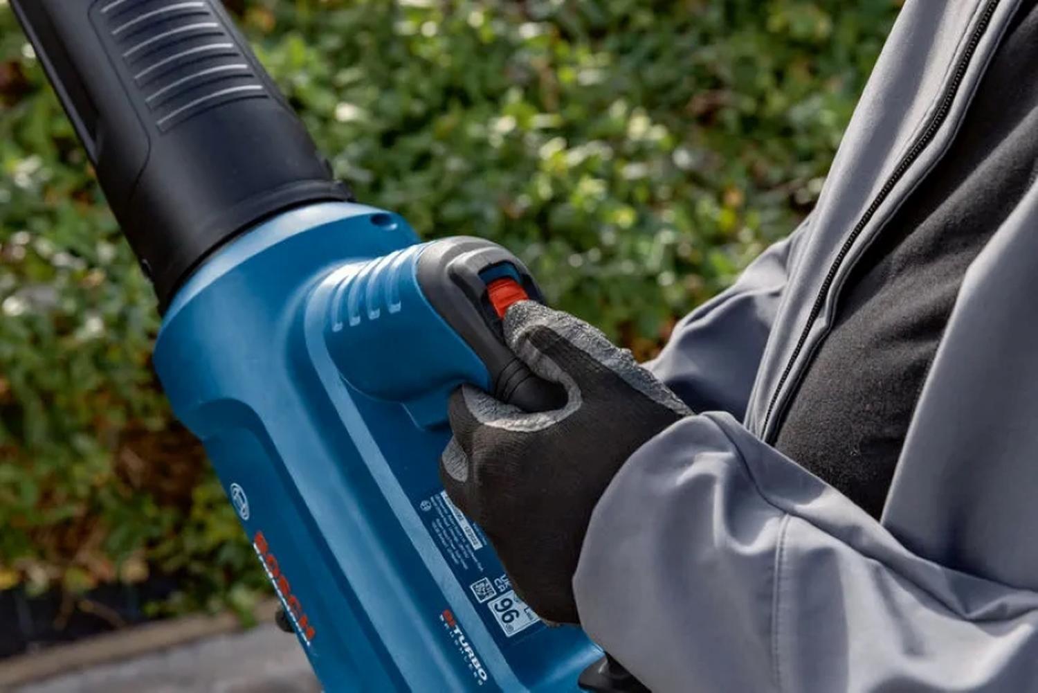 Soplador Inalámbrico GBL 18V-750 Bosch +Bat 8ah Procore+carg-8