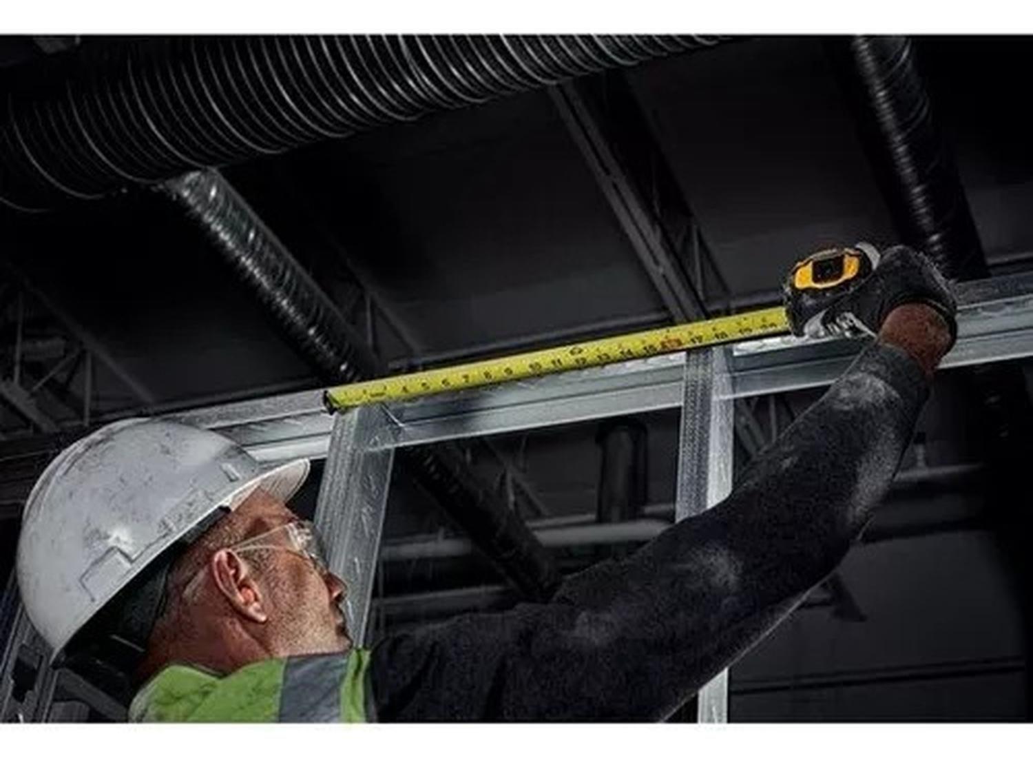 Huincha De Medir Atomic Com Seriestm 8m/26 Dewalt.- E.o-4