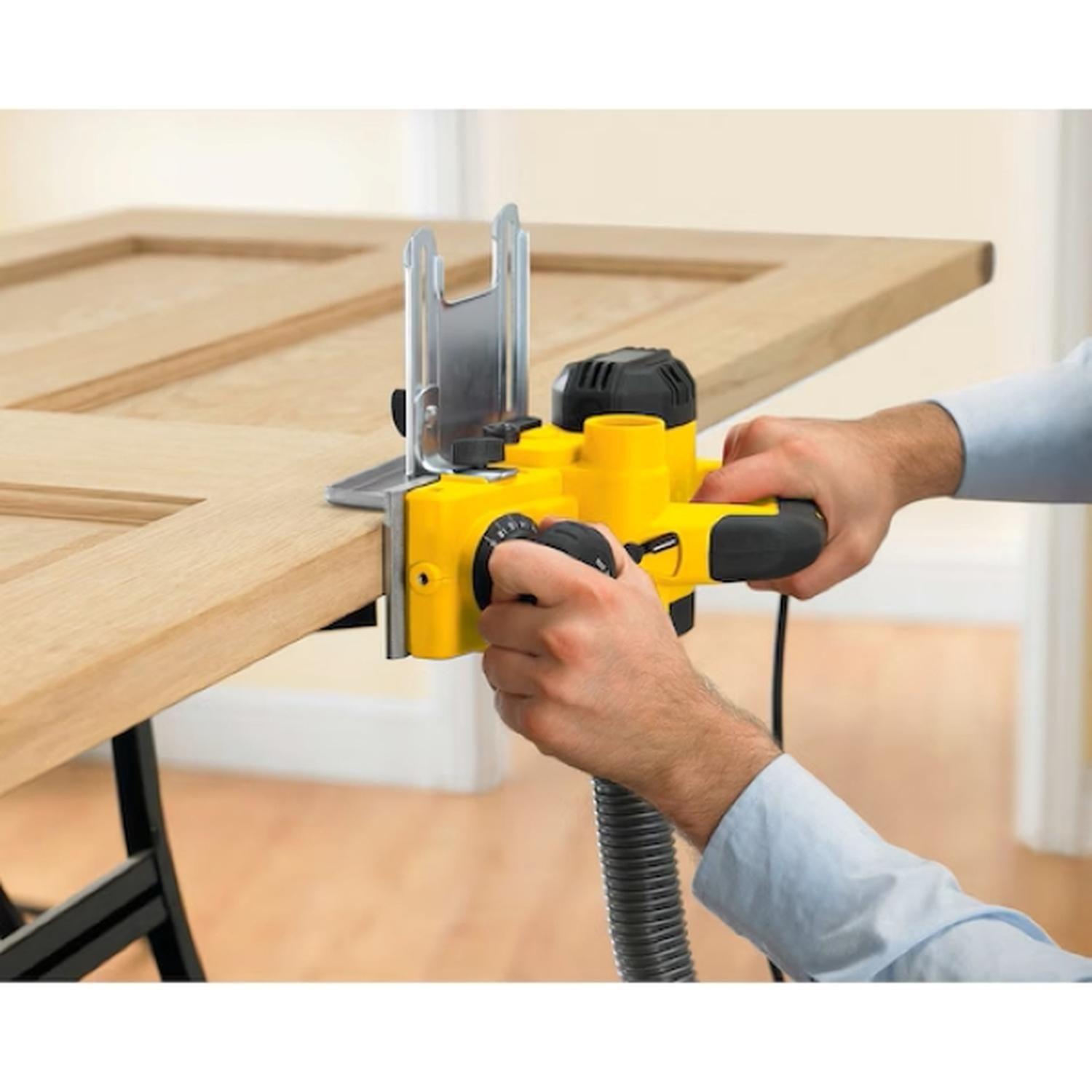 Cepillo Eléctrico 750W 2mm STPP7502-B2C Stanley-3